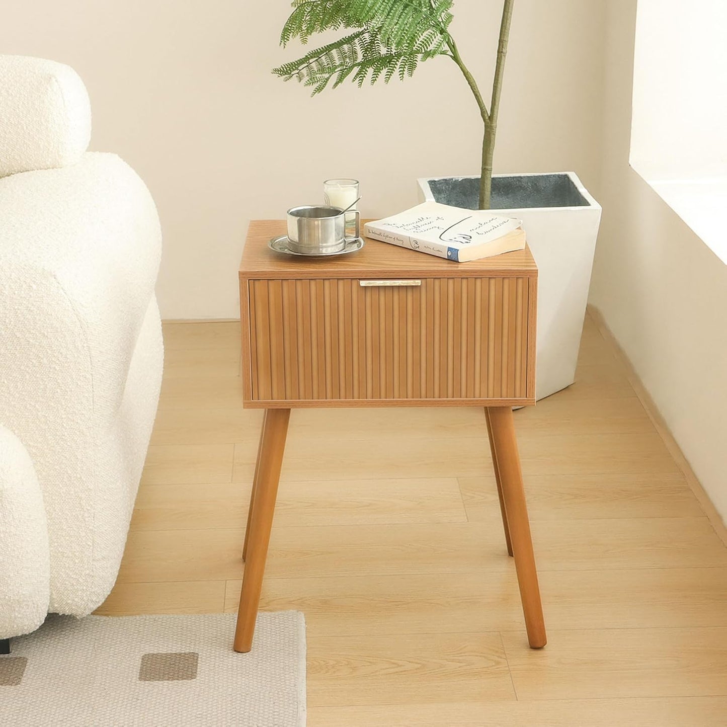 Fluted Nightstand, Small Bedside Table with Storage Drawer, Accent End Table Living Room for Bedroom and Small Space, Brown