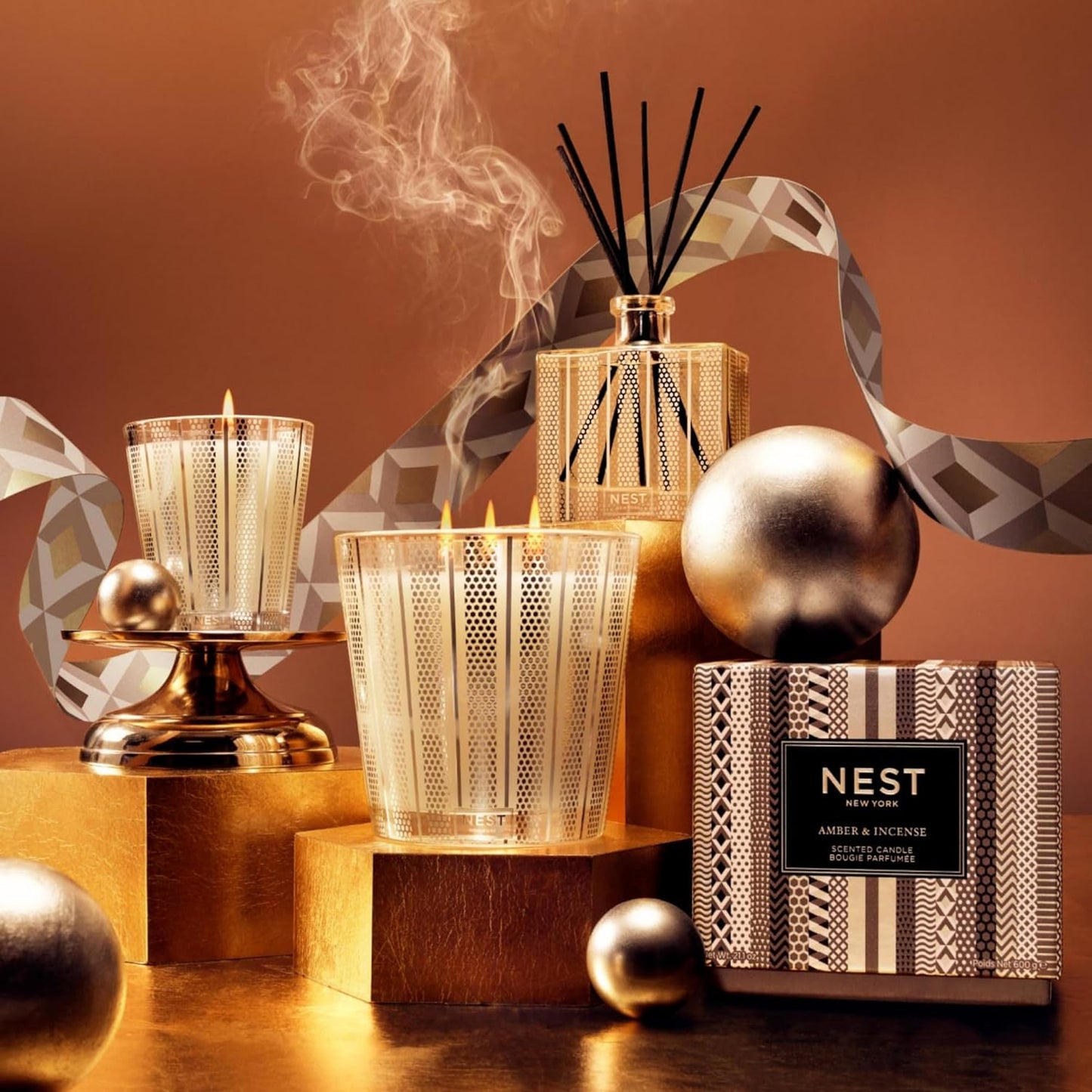 NEST New York Reed Diffuser, Amber & Incense - 5.9 fl oz - Fragrance for Up to 90 Days - Reusable, Refillable Glass Holder - Includes 8 All-Natural Reed Sticks - Flame Free