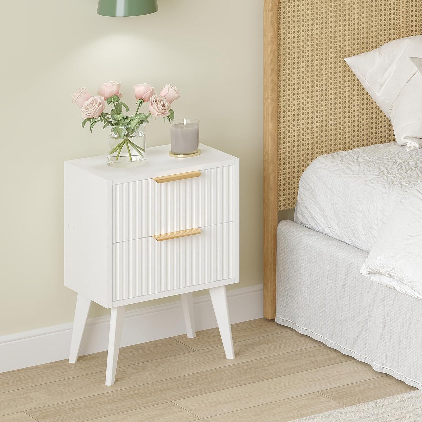 Fluted Nightstand with 2 Drawers,Modern Bedside Table with Metal Handles,White Side Table with Solid Wood Legs,Mid Century End Table for Living Room,Bedroom,White CTG55W