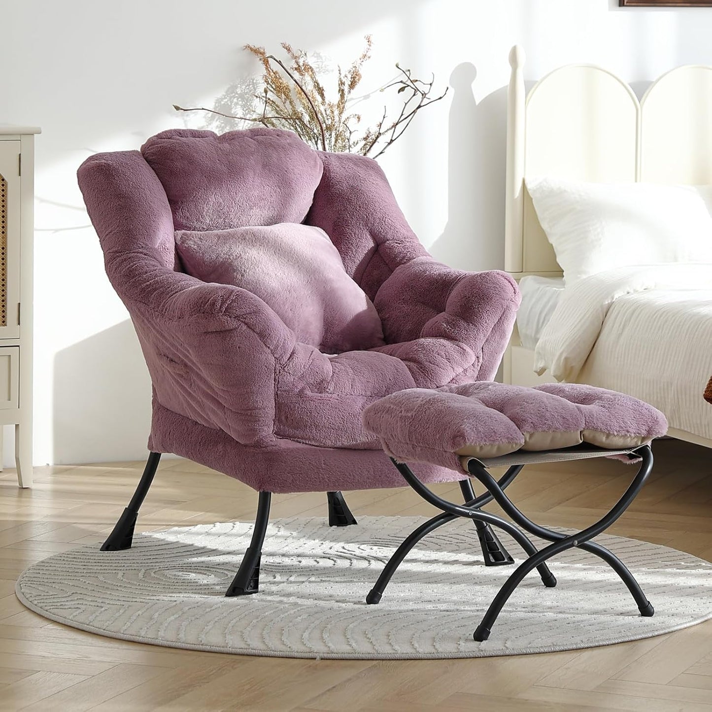 Lazy Chair with Ottoman, Reading Chair with a Pillow, Leisure Sofa Armchair with Ottoman, Large Accent Lounge Chair for Bedroom, Living Room, Dorm Room, Plush Purple