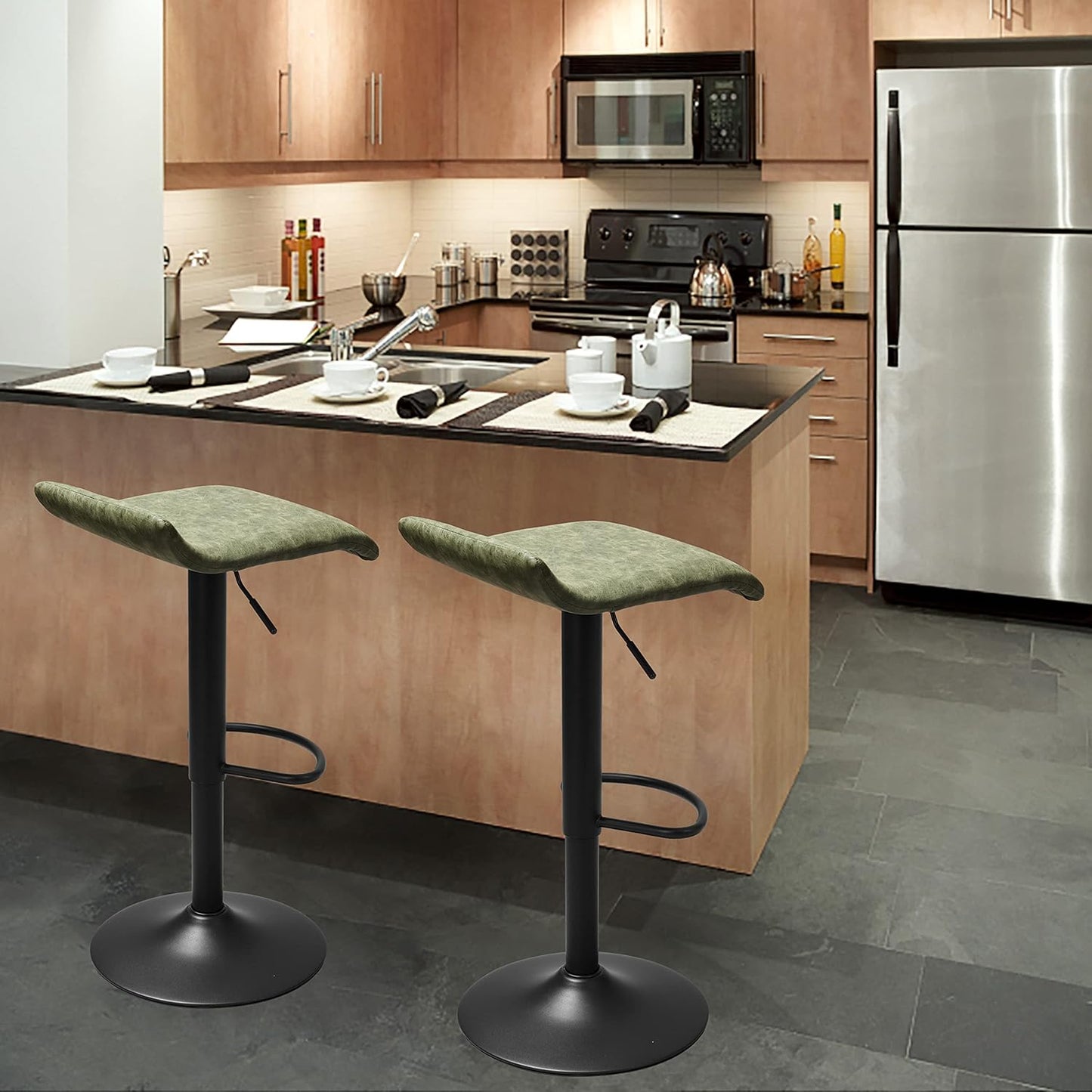 Finnhomy Bar Stools Set of 2 Counter Height, Swivel Barstools with Footrest and Backless, Height Adjustable Modern Bar stools for Kitchen, Vintage Leather, Retro Green