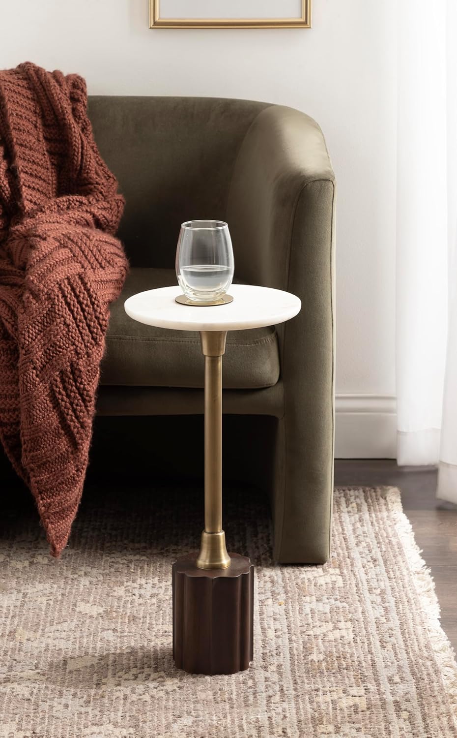 Kate and Laurel Nisha Traditional Marble Round Drink Table, 10 x 10 x 22, White Marble, Antique Brass, and Dark Brown, Vintage Mango Wood Circle Mini Table for Use as Plant Stand or Living Room Decor