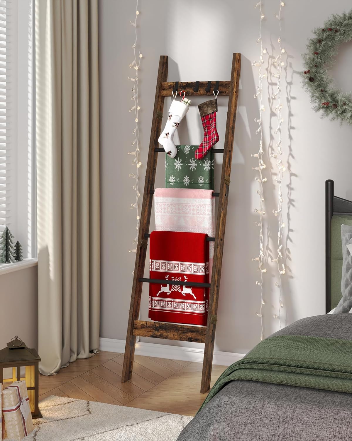 Blanket Ladder for Living Room, Decorative Quilt Rack with 4 Removable Hooks, 5-Tier Farmhouse Ladder Holder Shelf Organizer for Bedroom, Rustic Brown and Black BR31501B