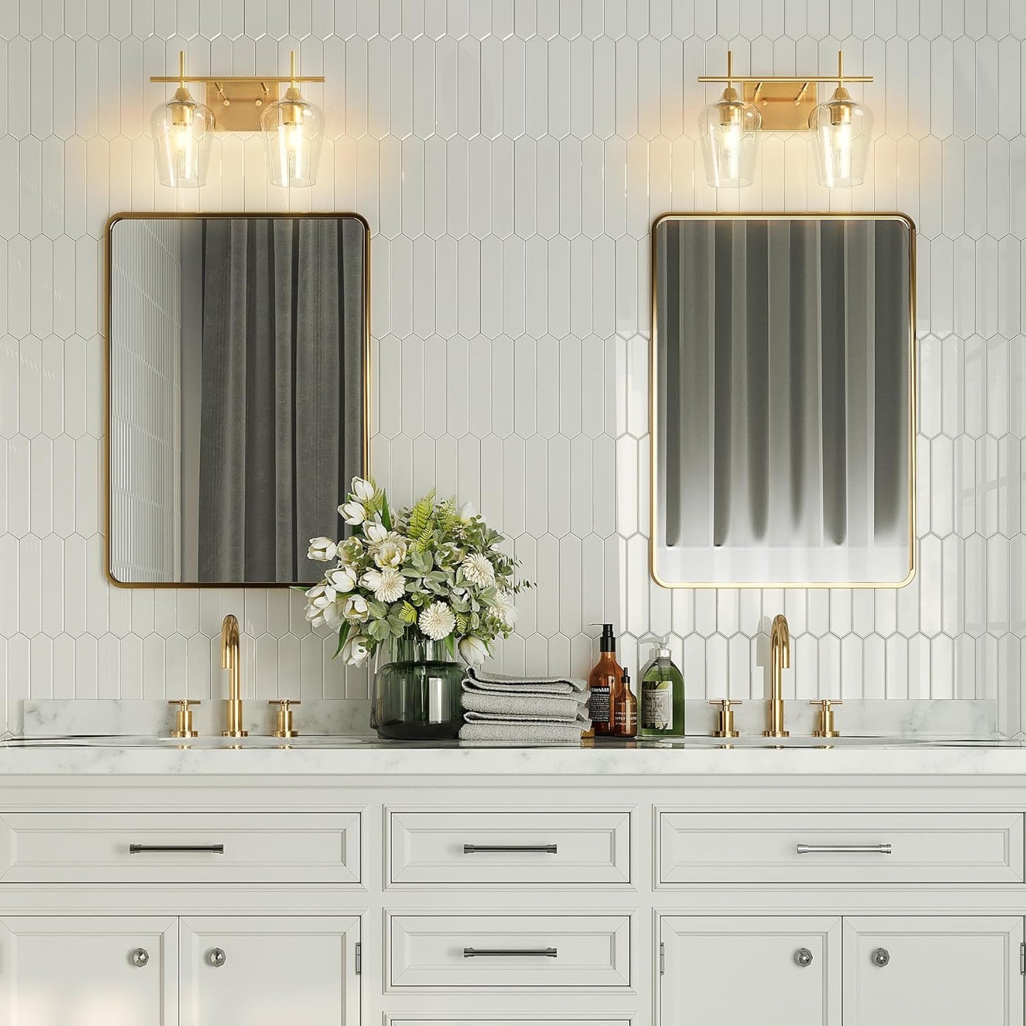 VONLUCE Bathroom Vanity Light, 2 Light Bathroom Light Fixture Over Mirror, Bathroom Wall Lamp with Clear Glass, Modern Gold Vanity Lighting fixtures for Bathroom, Bedroom, Hallway