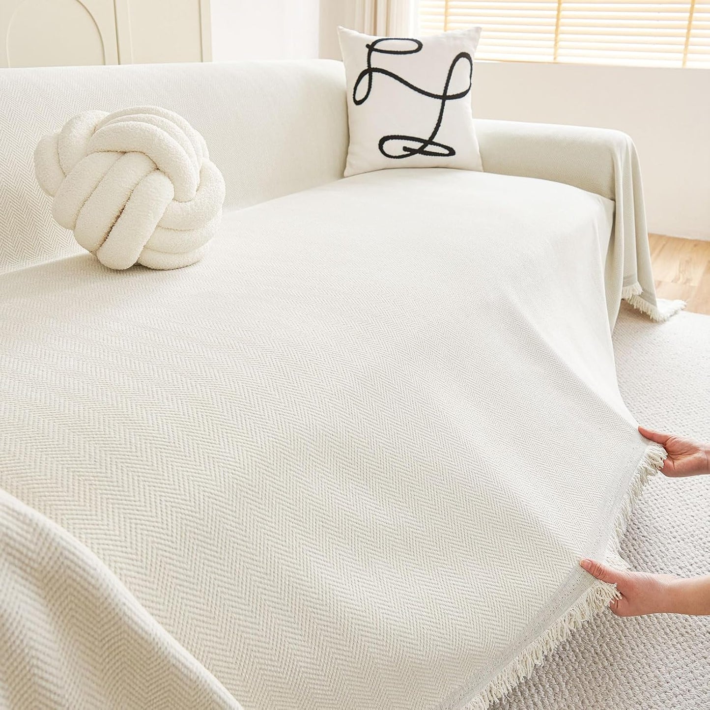 hyha Couch Cover for Dogs, Boho Sofa Covers for 3 Cushion Couch Washable, Chenille Sofa Slipcover for Pets, Soft Loveseat Sectional Couch Throw Blankets with Tassels (Beige, 88.5x150 Inch)