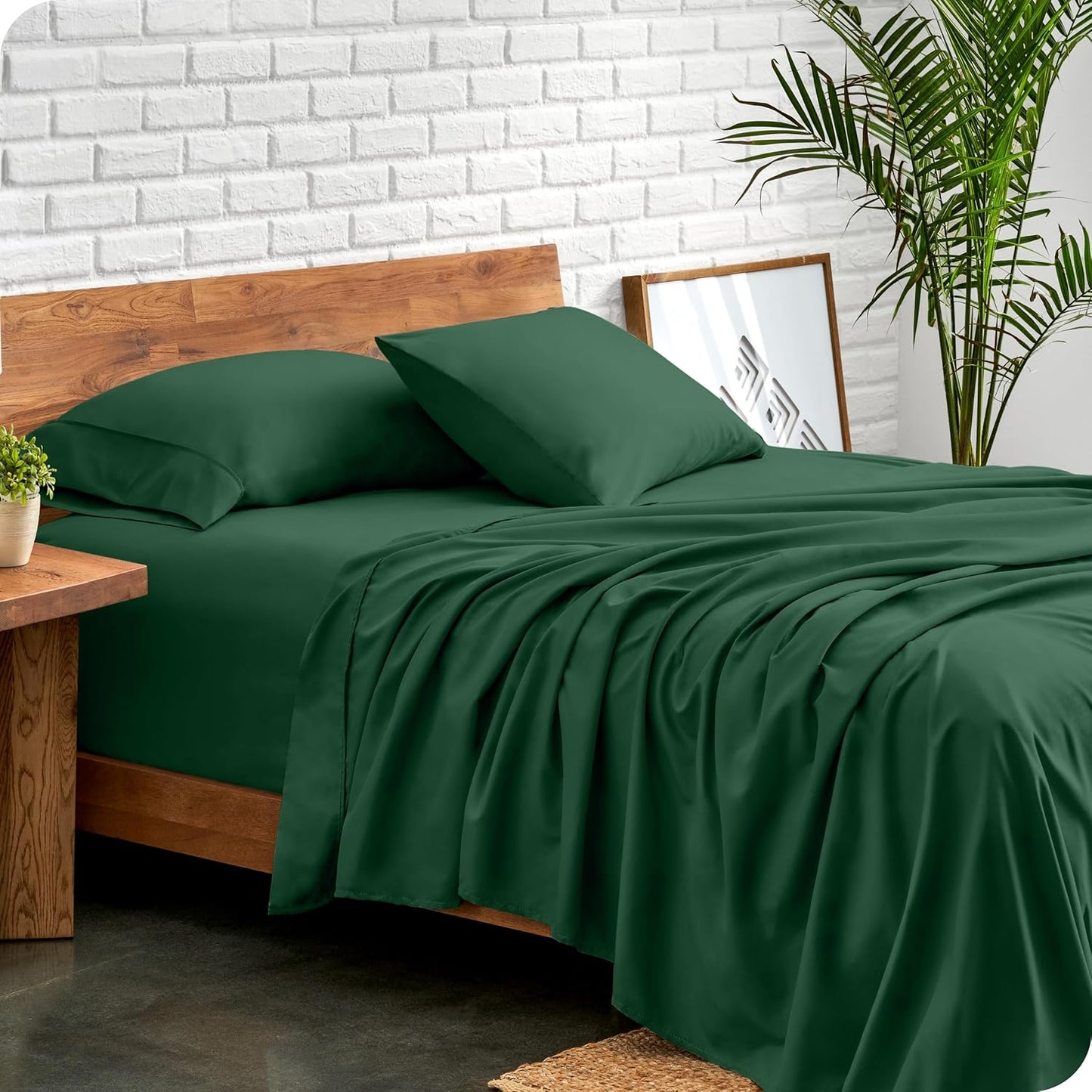 Bare Home Queen Sheet Set - Luxury 1800 Ultra-Soft Microfiber Bed Sheets - Double Brushed - Deep Pockets - Easy Fit - 4 Piece Set - Bedding Sheets & Pillowcases (Queen, Forest Green)