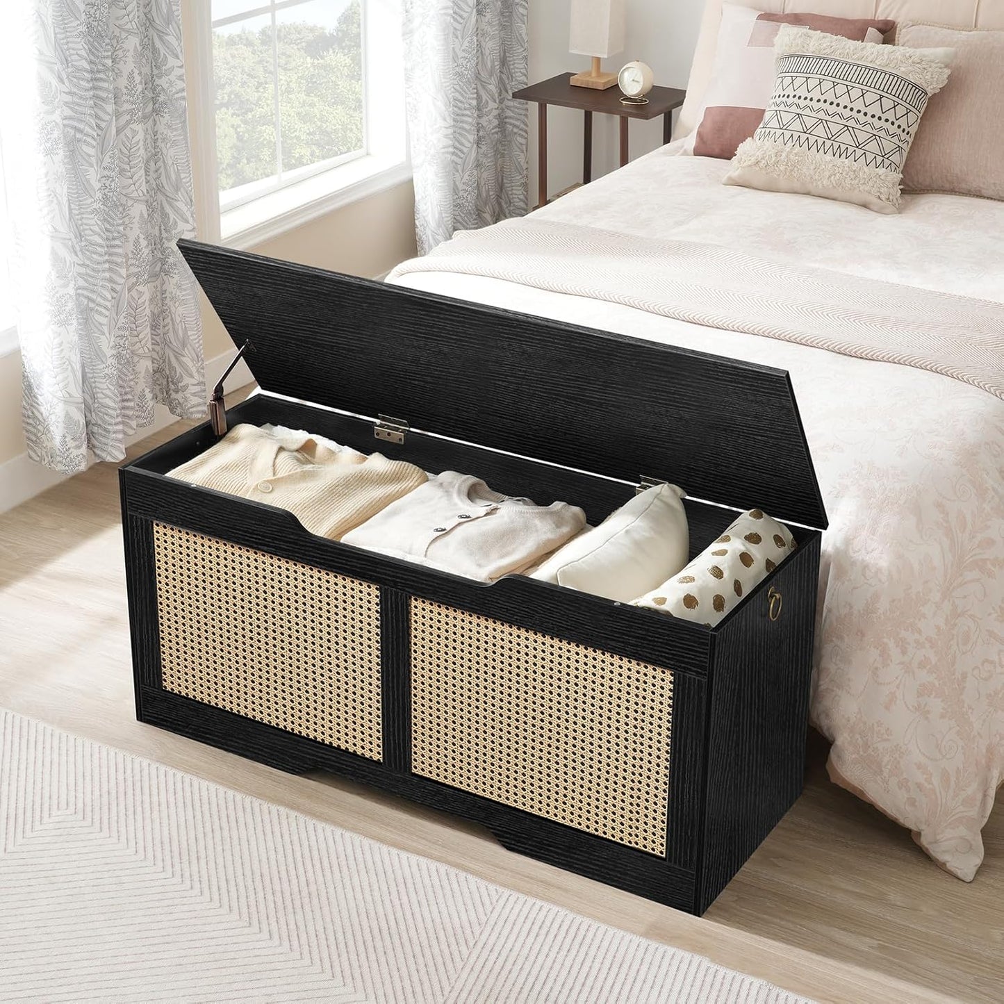 HOOBRO Storage Bench, 43.3" Toy Box, Rattan-Like Storage Chest, Sturdy Entryway Bench Supports 220 lb, Toy Chest, Safety Hinge, U-Shaped Opening, Easy Assembly, Black BB22CW01