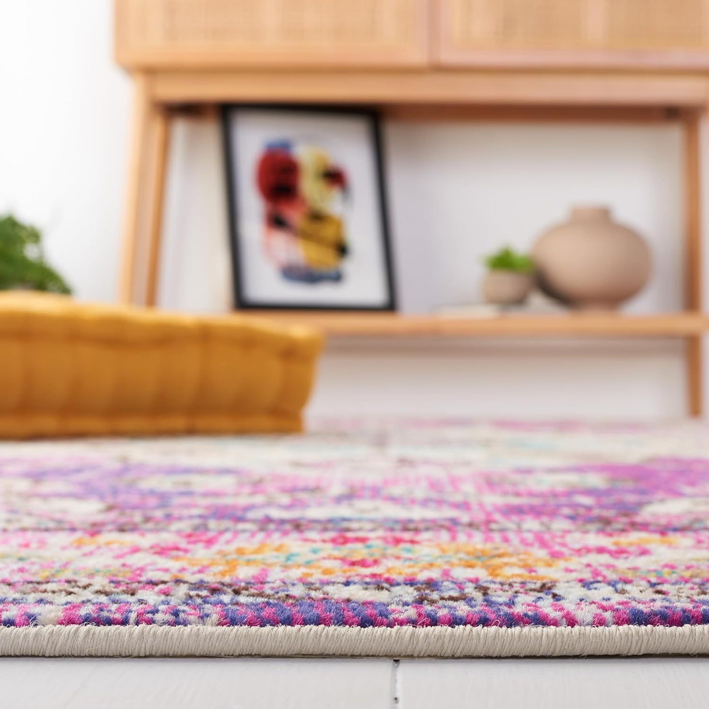 SAFAVIEH Monaco Collection Area Rug - 5' Round, Violet & Light Blue, Boho Chic Medallion Distressed Design, Non-Shedding & Easy Care, Ideal for High Traffic Areas in Living Room, Bedroom (MNC243L)