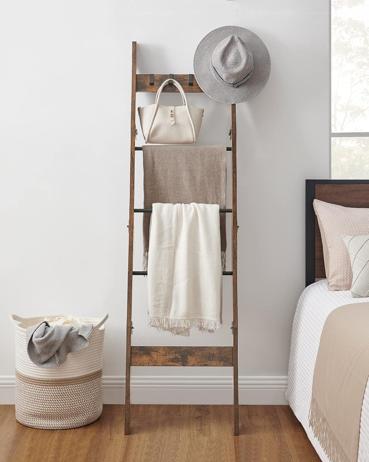 Blanket Ladder for Living Room, Decorative Quilt Rack with 4 Removable Hooks, 5-Tier Farmhouse Ladder Holder Shelf Organizer for Bedroom, Rustic Brown and Black 02101BBR