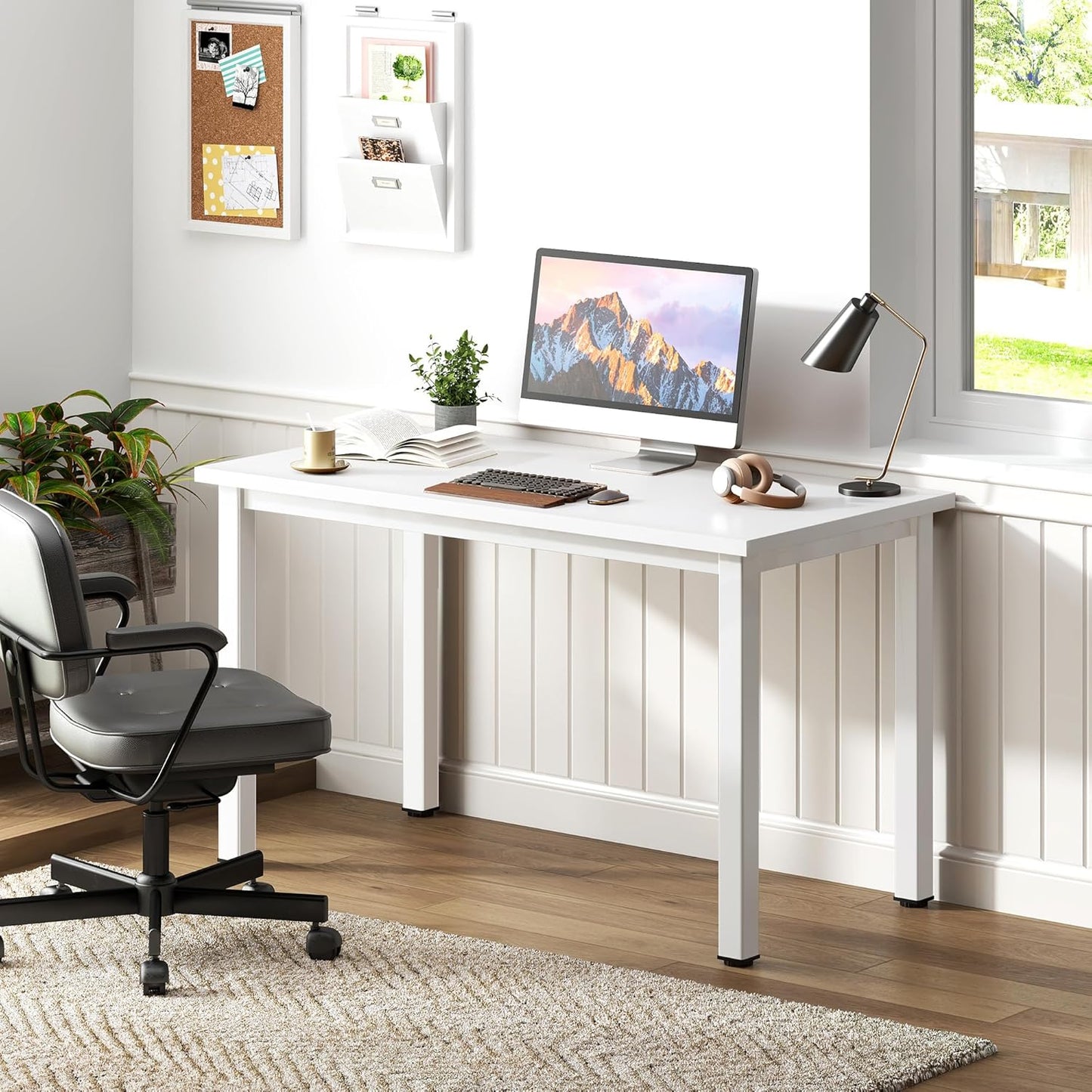 Need Small Desk, 39.4 inches Sturdy Writing Desk for Small Spaces, Small Computer Desk Teens Desk Study Table Laptop Desk Home Ofice Desk, White