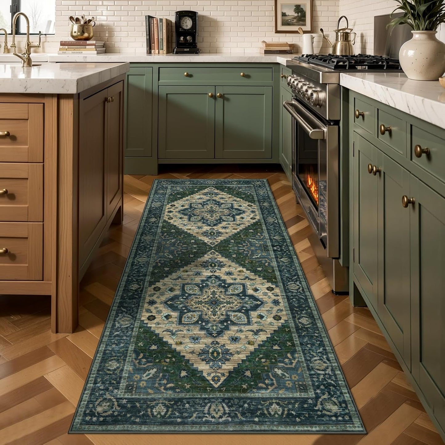 Tangsoo Washable Runner Rug, 2x6 Runner Rugs for Hallways, Non Slip Vintage Rug, Soft Low Pile Long Print Distressed Carpet Runners for Kitchen Bedroom Entryway Bathroom Living Room Green