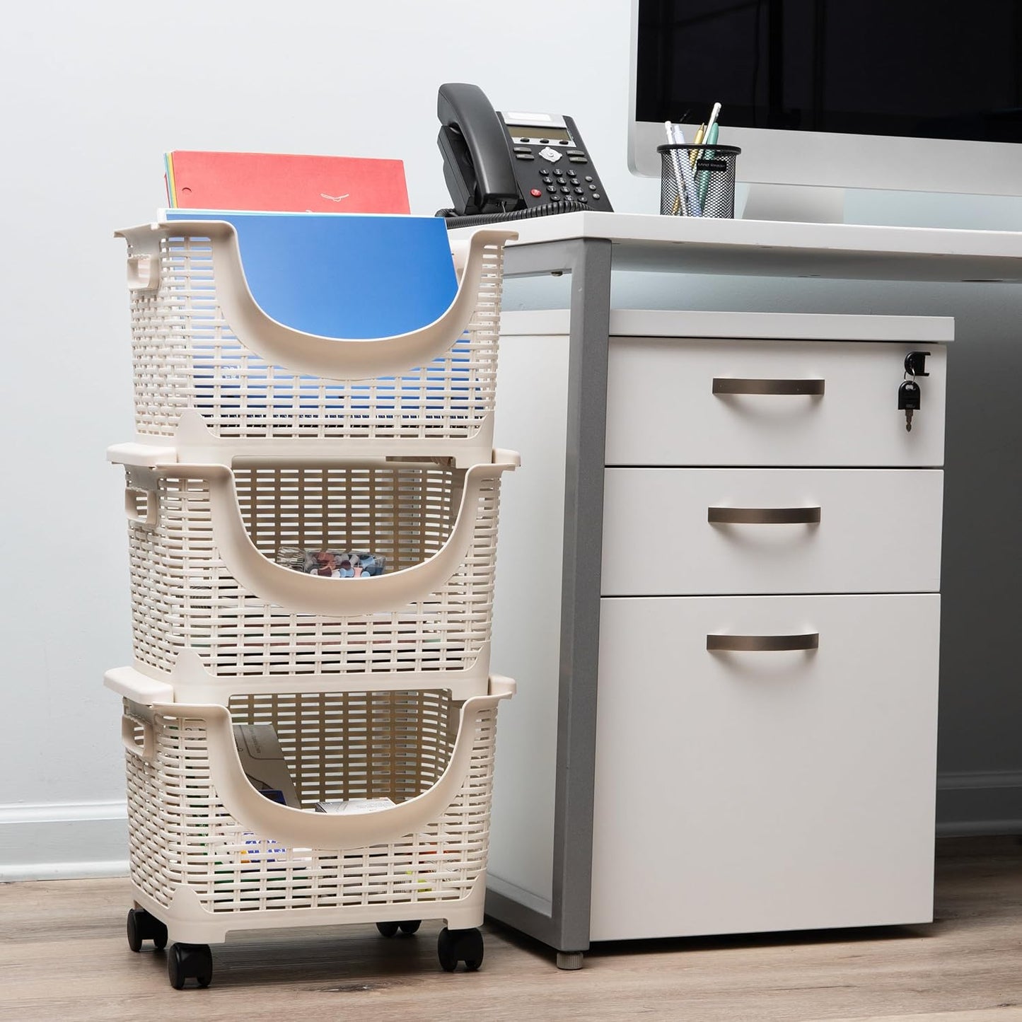 Mind Reader Plastic Storage Cart, Kitchen Storage, Rolling, Toy Storage, Laundry, Kitchen, 14.75" L x 11" W x 28.25" H, Ivory