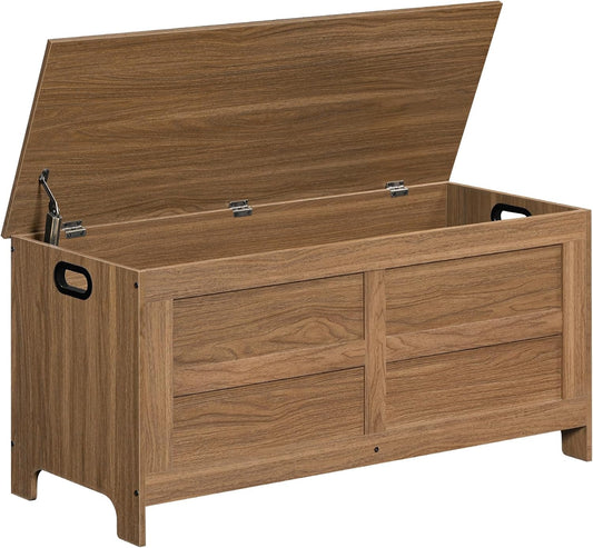Storage Chest, 39.4” Large Toy Chest, Entryway Storage Trunk, Storage Bench with Safety Hinge, Entrance Bench for Living Room, Entrance, Bedroom, Honey Brown SCOR48301
