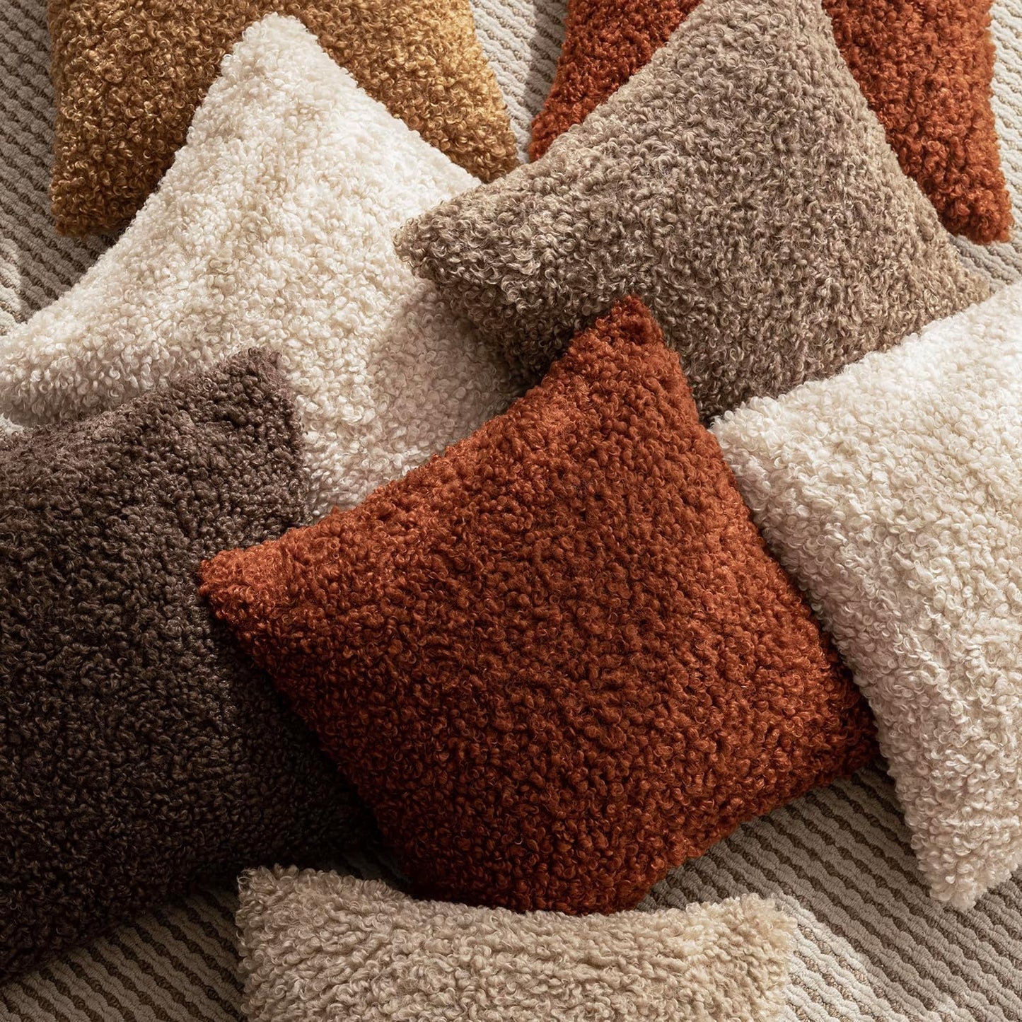 Foindtower 2 Pieces 20x20 Inch Hazel Brown,Faux Fur Throw Pillow Cover Accent Sherpa Furry Pillow Covers Fuzzy Soft Pillowcases Cozy Sheepskin Decorative Fleece Cushion Case for Bed Couch Living Room