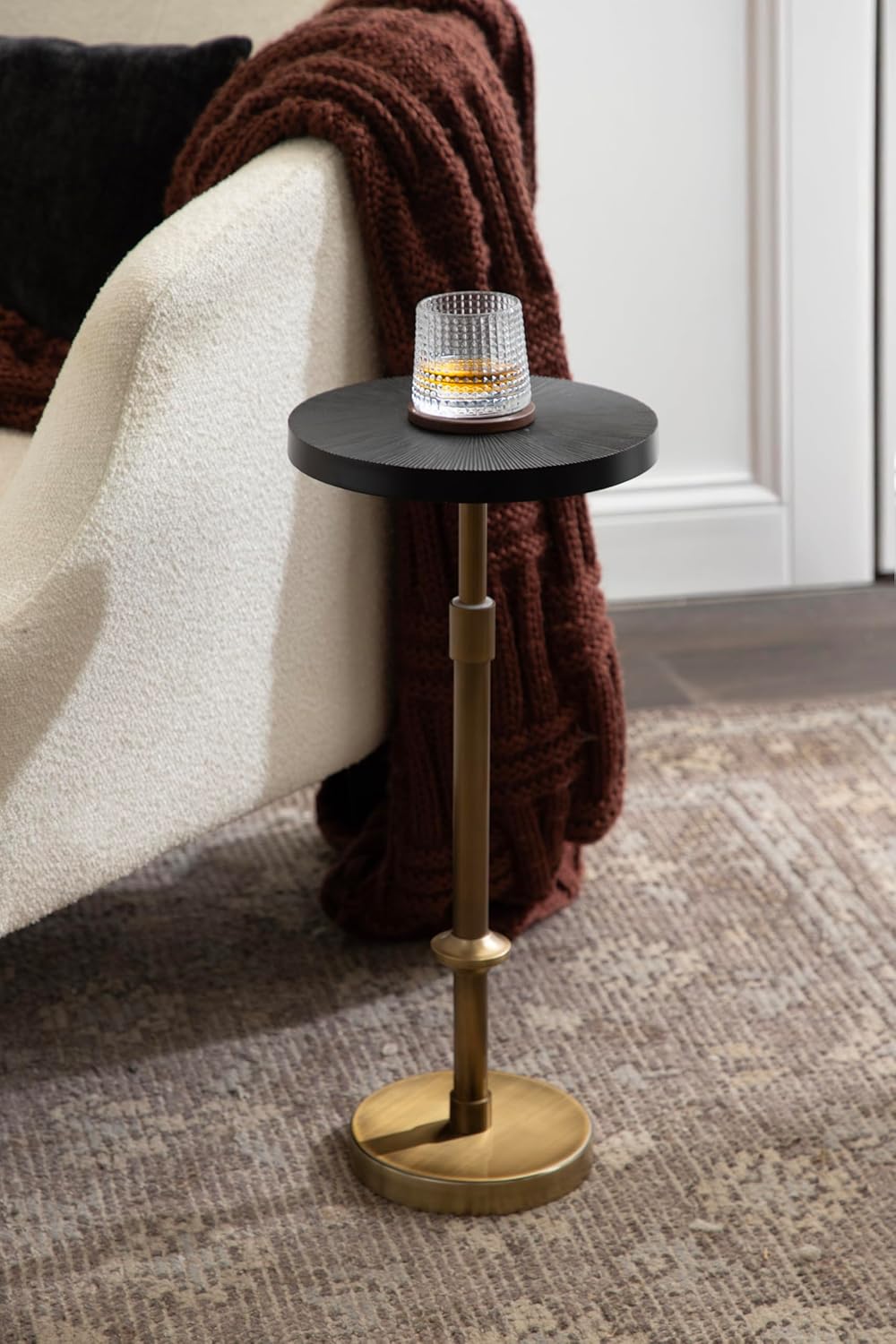 Kate and Laurel Engles Traditional Adjustable-Height Pedestal Drink Table, 10 x 10 x 30, Antique Brass and Black, Vintage Round Indoor Metal Plant Stand with Embossed Sunburst Pattern