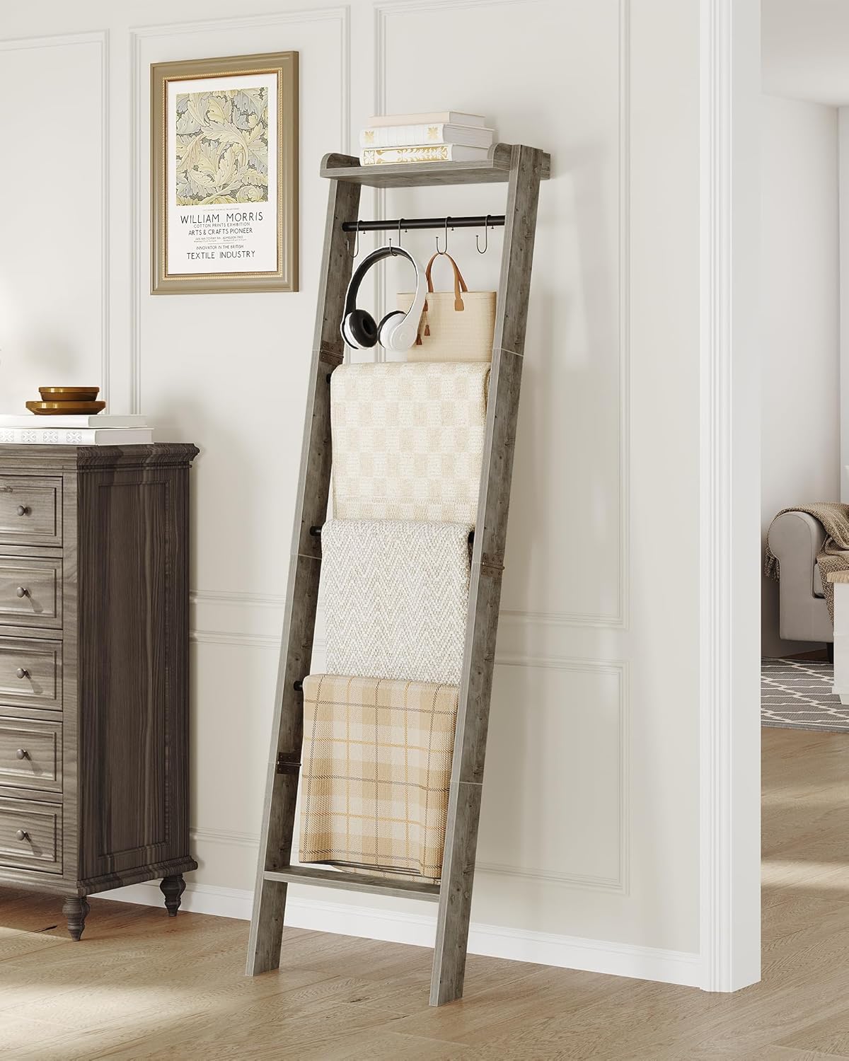 Blanket Ladder Shelf for Living Room, Decorative Quilt Rack with Storage Shelf, 6-Tier Farmhouse Ladder Holder Organizer with 4 Removable Hooks for Bedroom, Greige and Black BR35805B