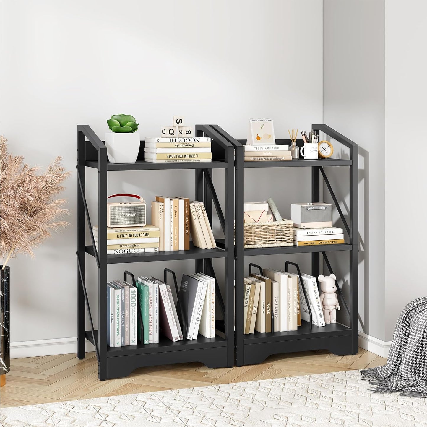 Vagusicc Bookshelf, 3 Tier Industrial Bookcase, Metal Small Bookcase, Rustic Open Book Shelf Storage Organizer for Living Room Bedroom Home Office, Small Bookshelf (Black)
