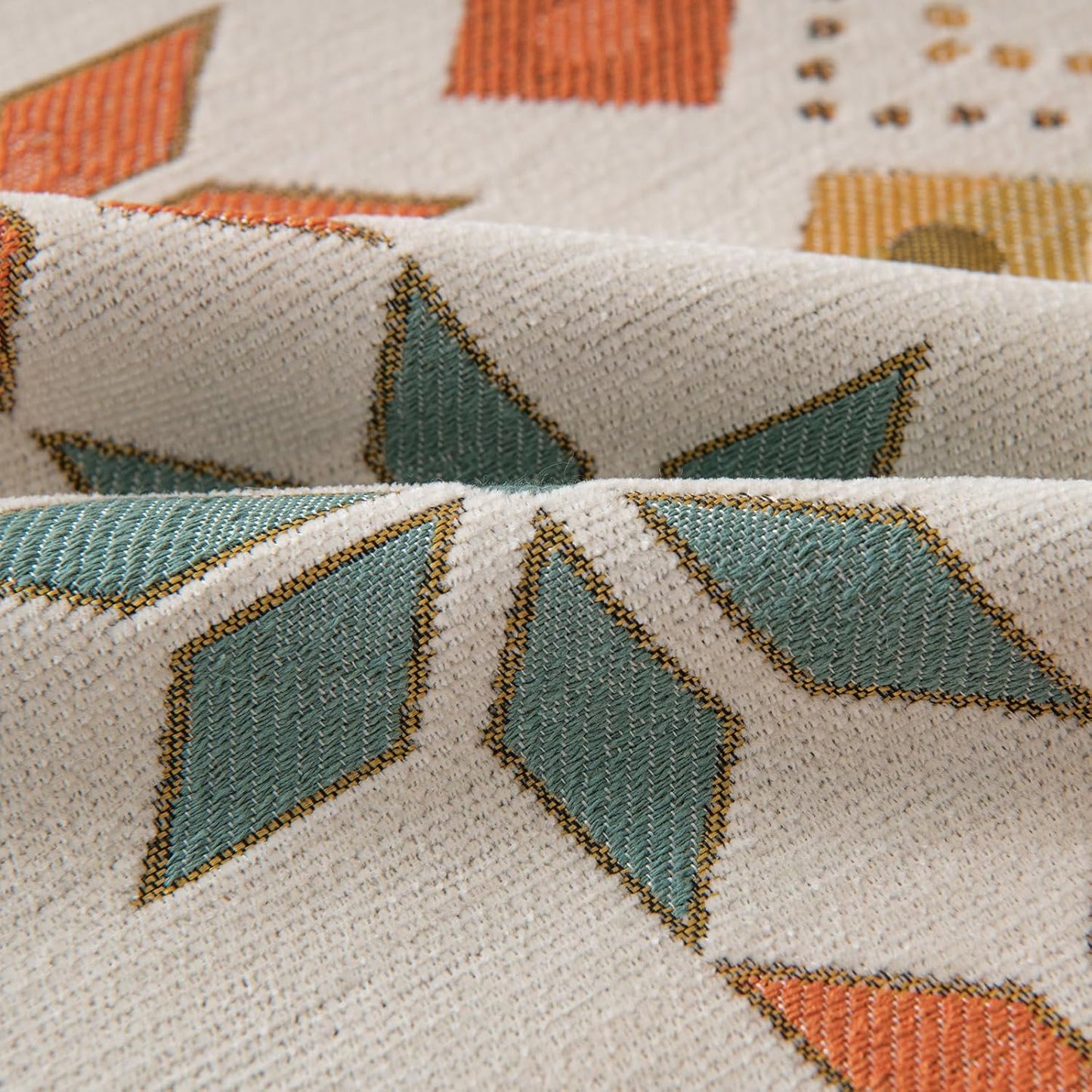 STACYPIK Modern Beige Sofa Cover, Boho Chenille Couch Cover for Sectional, Non-Slip Jacquard Furniture Protector for 2 Cushion Couch, L Shaped Couch Decorative & Reversible Sofa Slipcover-71X118IN