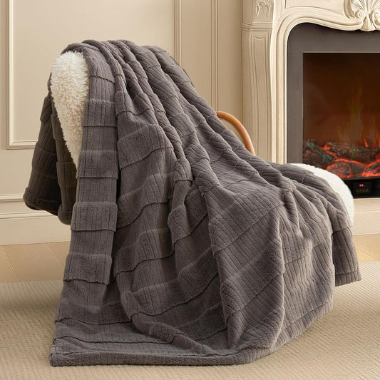 Amélie Home Luxury Striped Faux Fur Throw Blanket for Couch, Embossed Split Fur Cozy Fuzzy Fluffy Luxurious Soft Plush Sofa Chair Bed Gift Blankets for Women Men Wife Friend, 55"x70", Charcoal Gray
