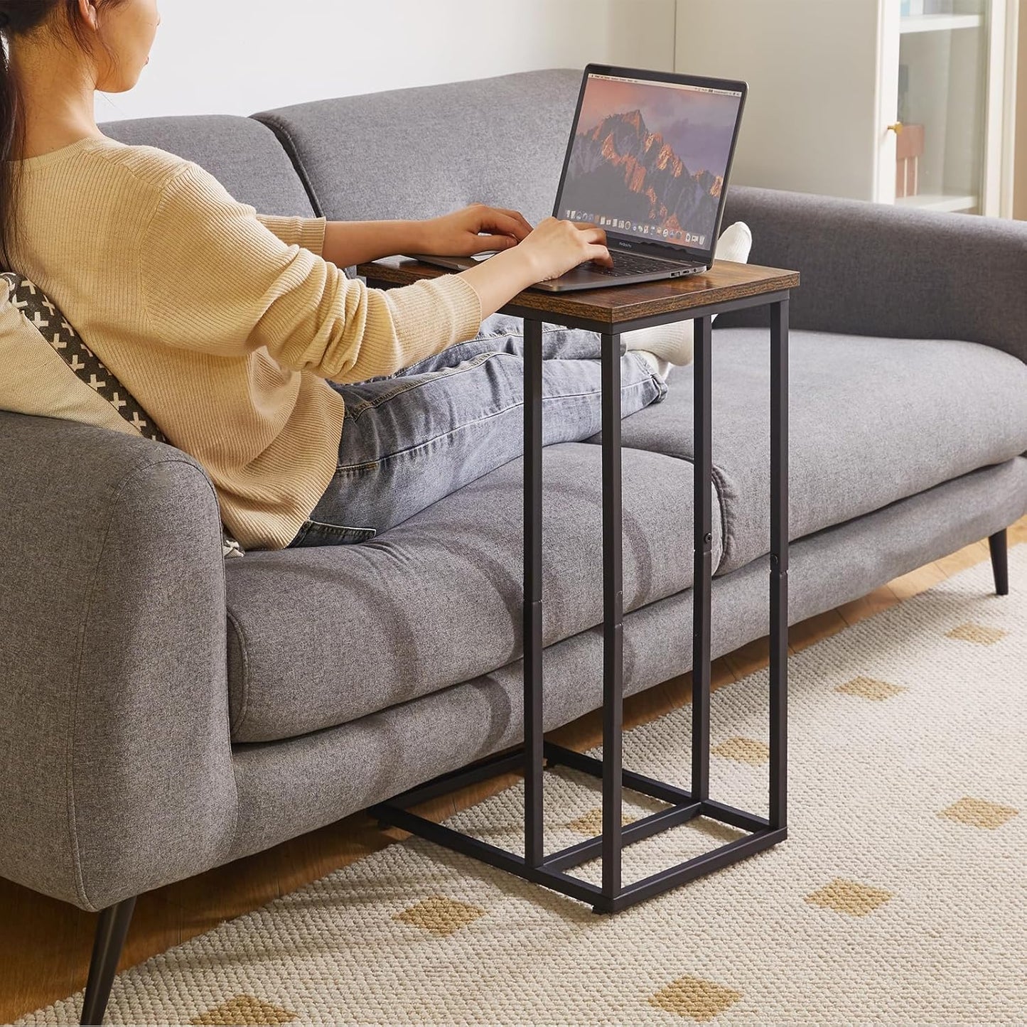 Side Table Small End Table C Shaped, Slide Under Laptop Desk for Couch, Living Room Side Table, TV Trays for Eating on Couch, Rustic Brown+Black YD-TM051HB