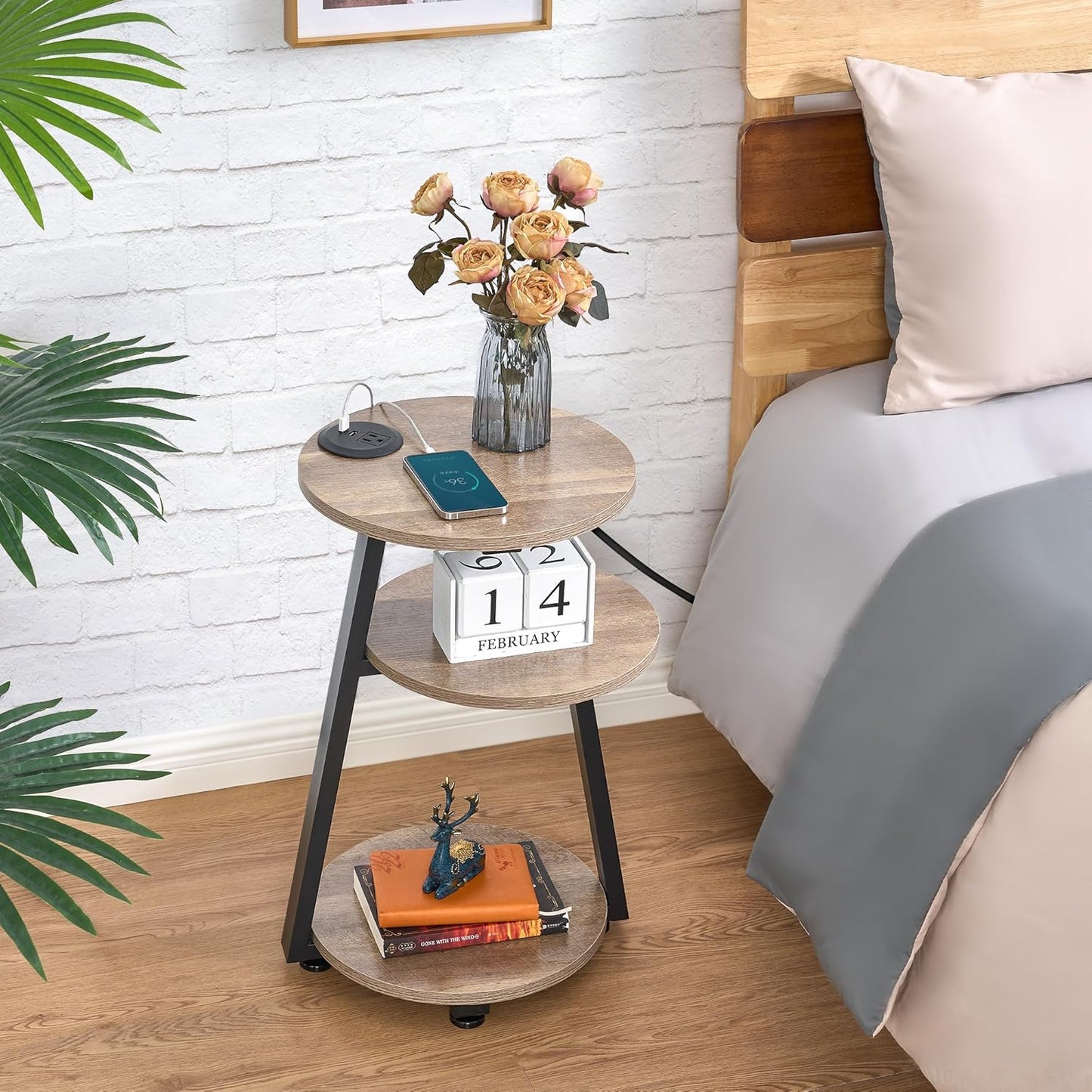 BEWISHOME Round End Table with Charging Station, Side Accent Table with 3-Tier Shelves, Small Couch Table for Living Room Greige KTZ51G