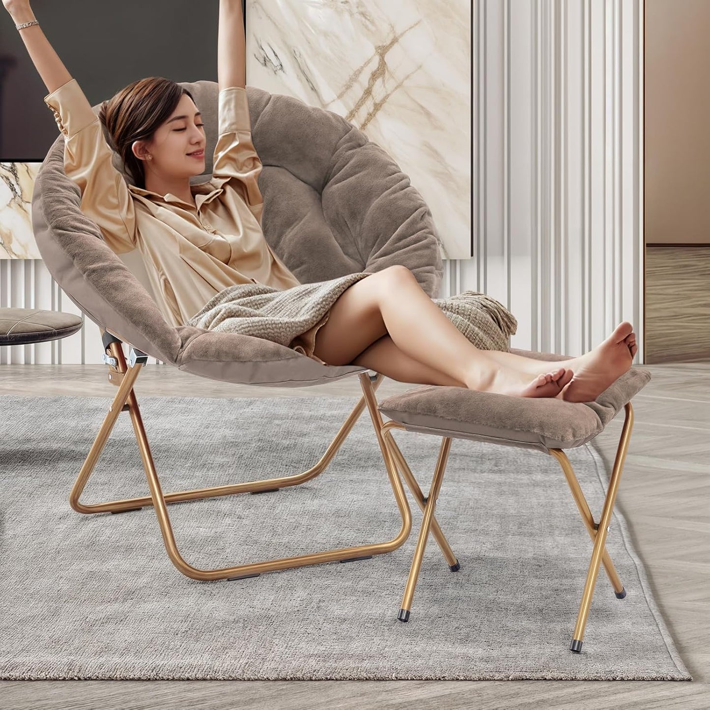 MoNiBloom Round Folding Faux Fur Saucer Chair for Bedroom Living Room Dorm Foldable Metal Frame Oversized Large Comfy Furry Padded Soft Cozy Moon Chair with Footrest Ottoman for Adults (Beige)