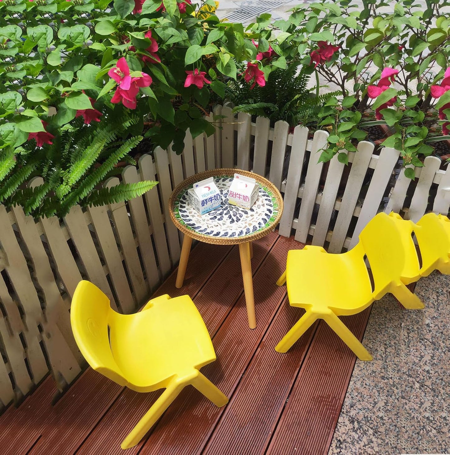 Round Rattan Side Table, Handmade Rattan Tray with 3 Legs, Mother of Pearls Inlay Coffee/Accent Table, Round end/Side Tables for Living Room, Bedrooms, Pedestal Plant Stand for Balcony