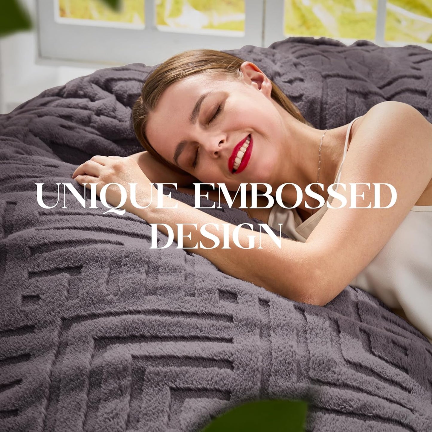 Hobestluk Bean Bag Chairs Adults Beanbag Chair with Filler Large Bean Bags with Fluffy Embossed Cover, Giant Bean Bag Chairs for Adults (Dark Grey, 4FT - 44” x 44” x 24”)