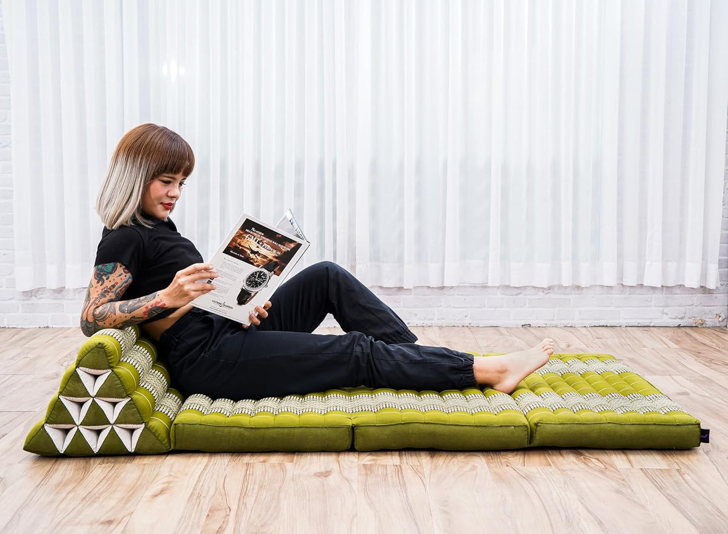 Leewadee Comfortable Japanese Floor Mattress - Thai Floor Bed with Triangle Cushion - Futon Mattress - XL Extra Wide Thai Massage Mat, 67 x 31 inches, Green, Kapok Filling