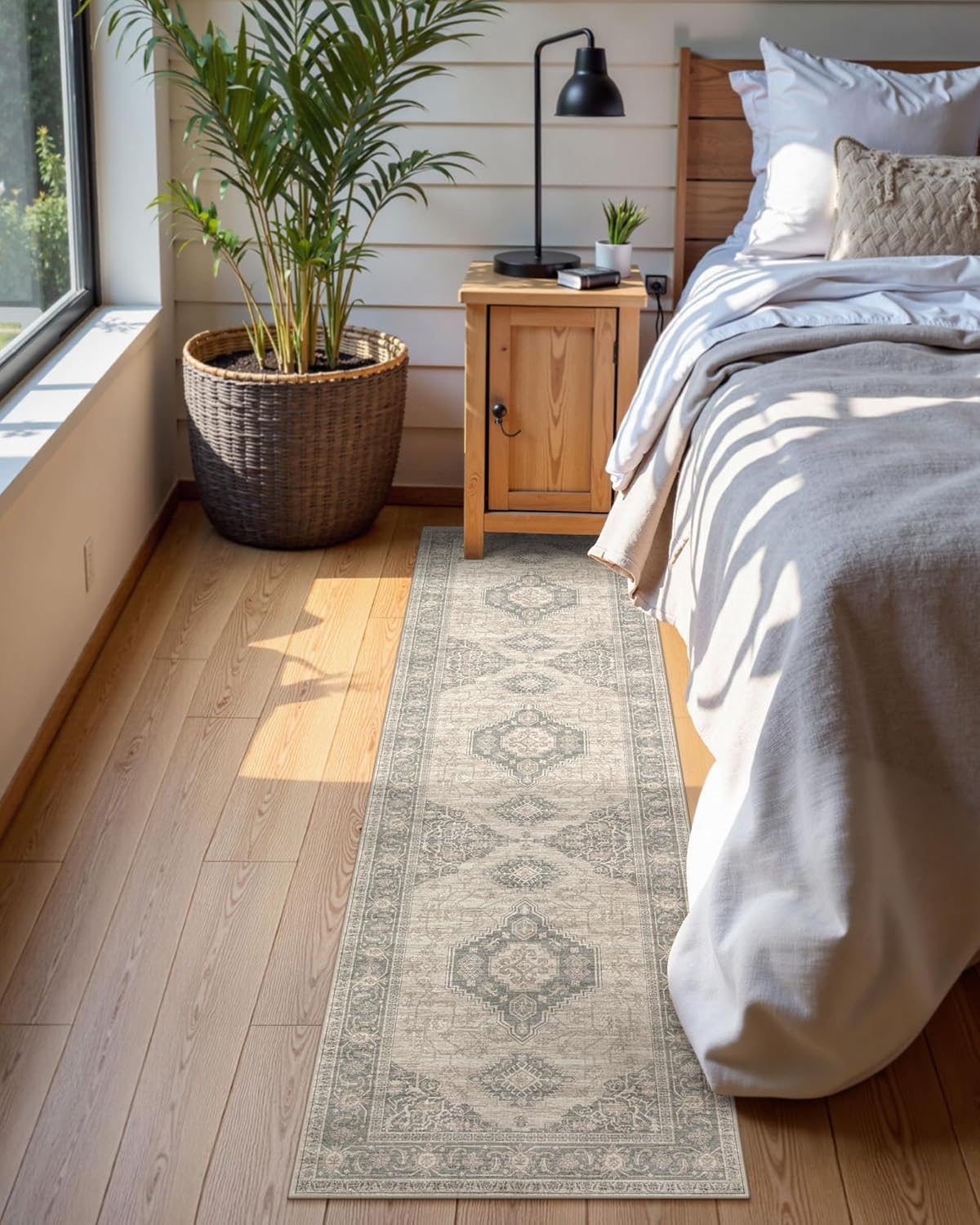 Lahome Oriental Hallway Runner Rug Non Slip, 2.5x8 Kitchen Washable Runner Soft Hallway Rug, Traditional Ultra-Thin Carpet for Bathroom Entryway ‎Laundry Room, Grey/Brown