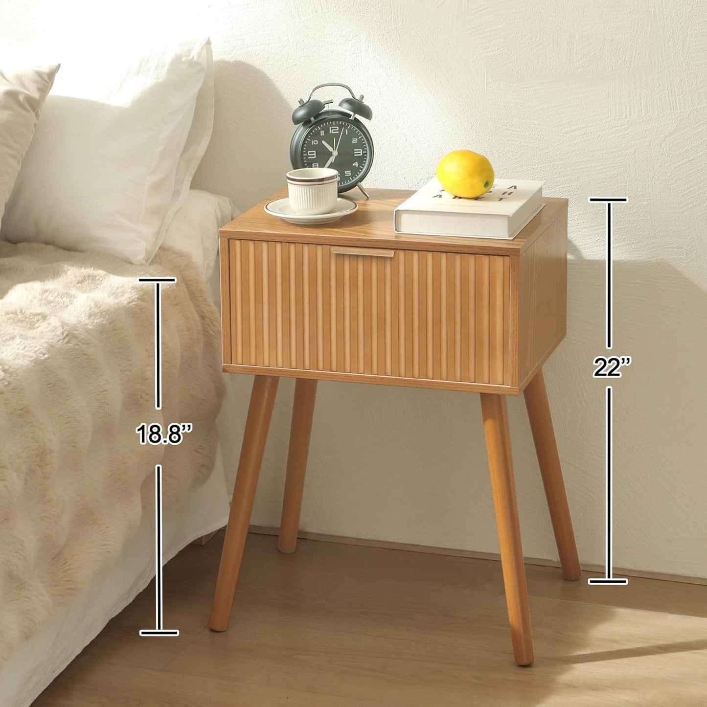 Fluted Nightstand, Small Bedside Table with Storage Drawer, Accent End Table Living Room for Bedroom and Small Space, Brown