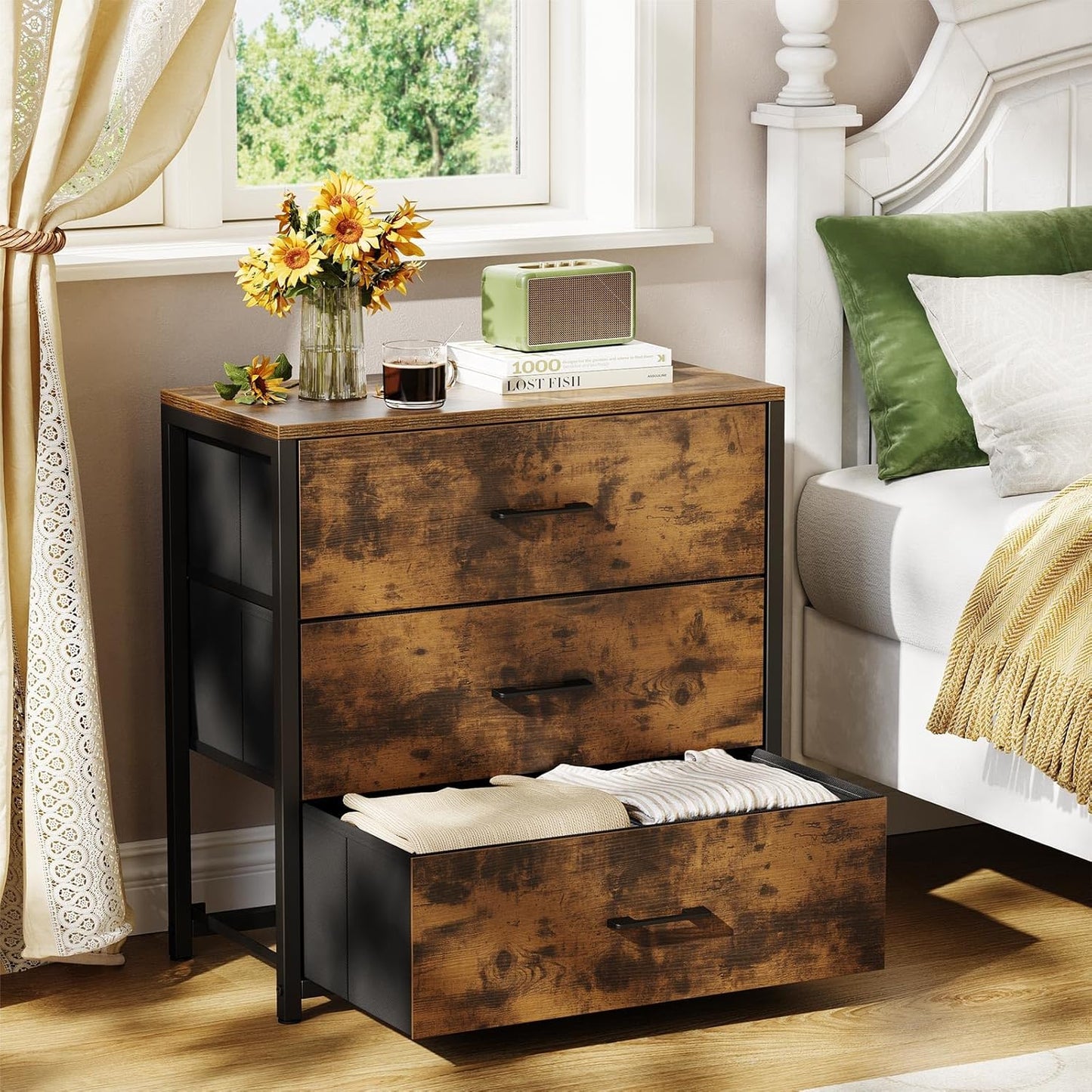 Nightstand, End Table, Bedside Table, Small Tall Dresser for Bedroom with 3 Storage Drawer, Chest of Drawers Fabric Dressers with Steel Frame, Wooden Top & Front for Living Room