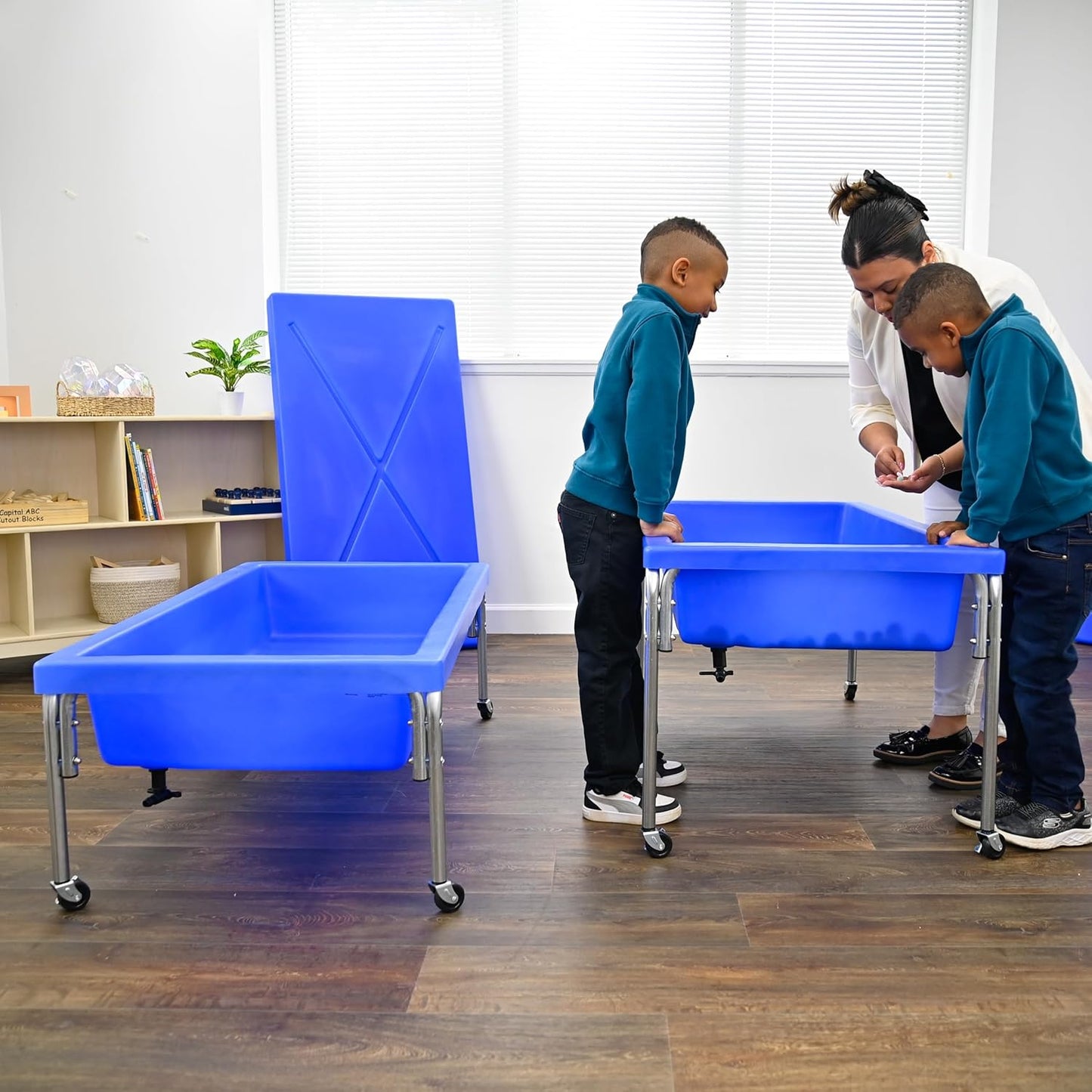 Children's Factory Sensory Sand and Water Activity Table and Lid Set for Preschool, Daycare, Classroom, Outdoor Play, 18”, Blue