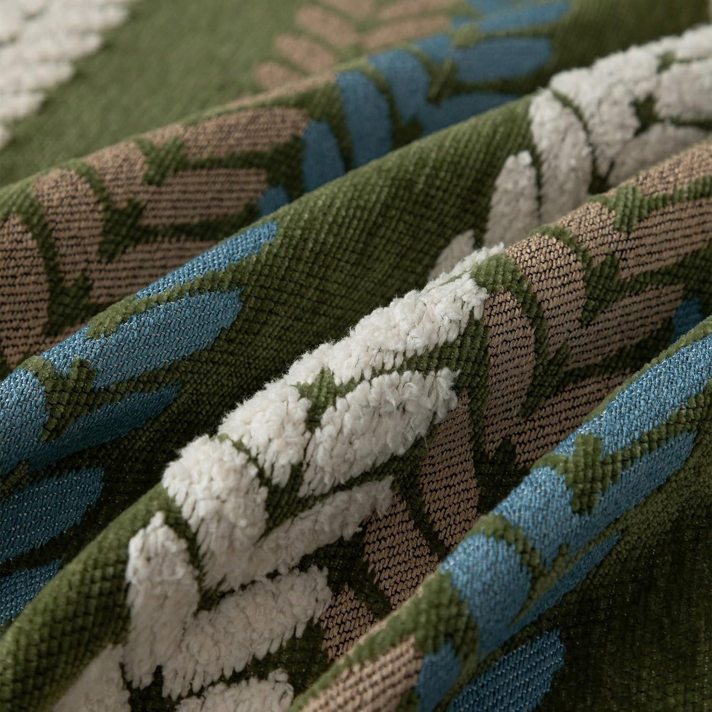 STACYPIK Thick Jacquard Green Couch Cover, Washable Sofa Cover for 2 Cushion Couch, Washable Chenille Couch Cover Blanket, Multi-use Sofa Protector Slipcover, Furniture Protector Pet-Friendly-71X118IN