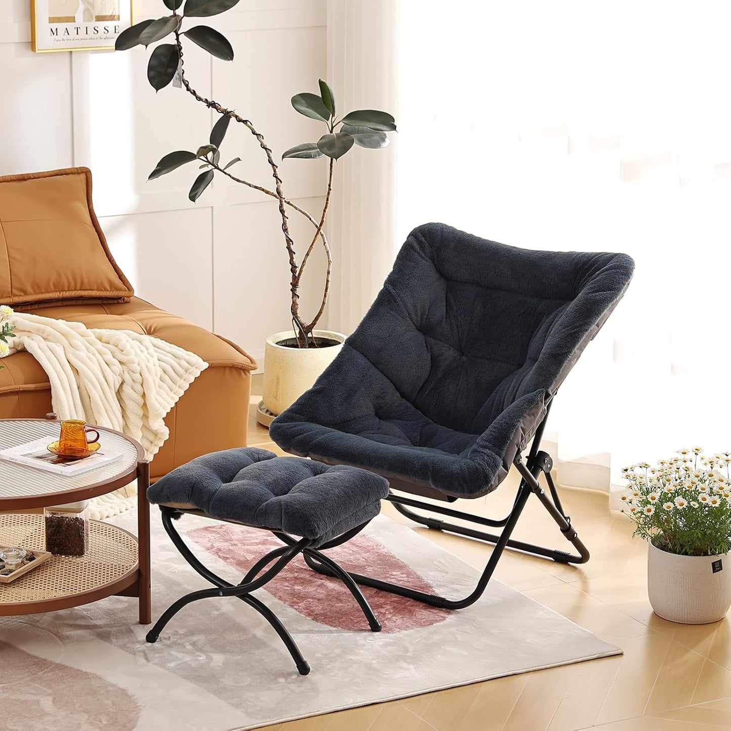 Comfy Folded Chair, Soft Faux Fur Oversized Folding Chair, Flexible Lounge Lazy Chair for Kids Girls Teens Adults, Moon Chair for Dorm Rooms, Bedroom, Living Room