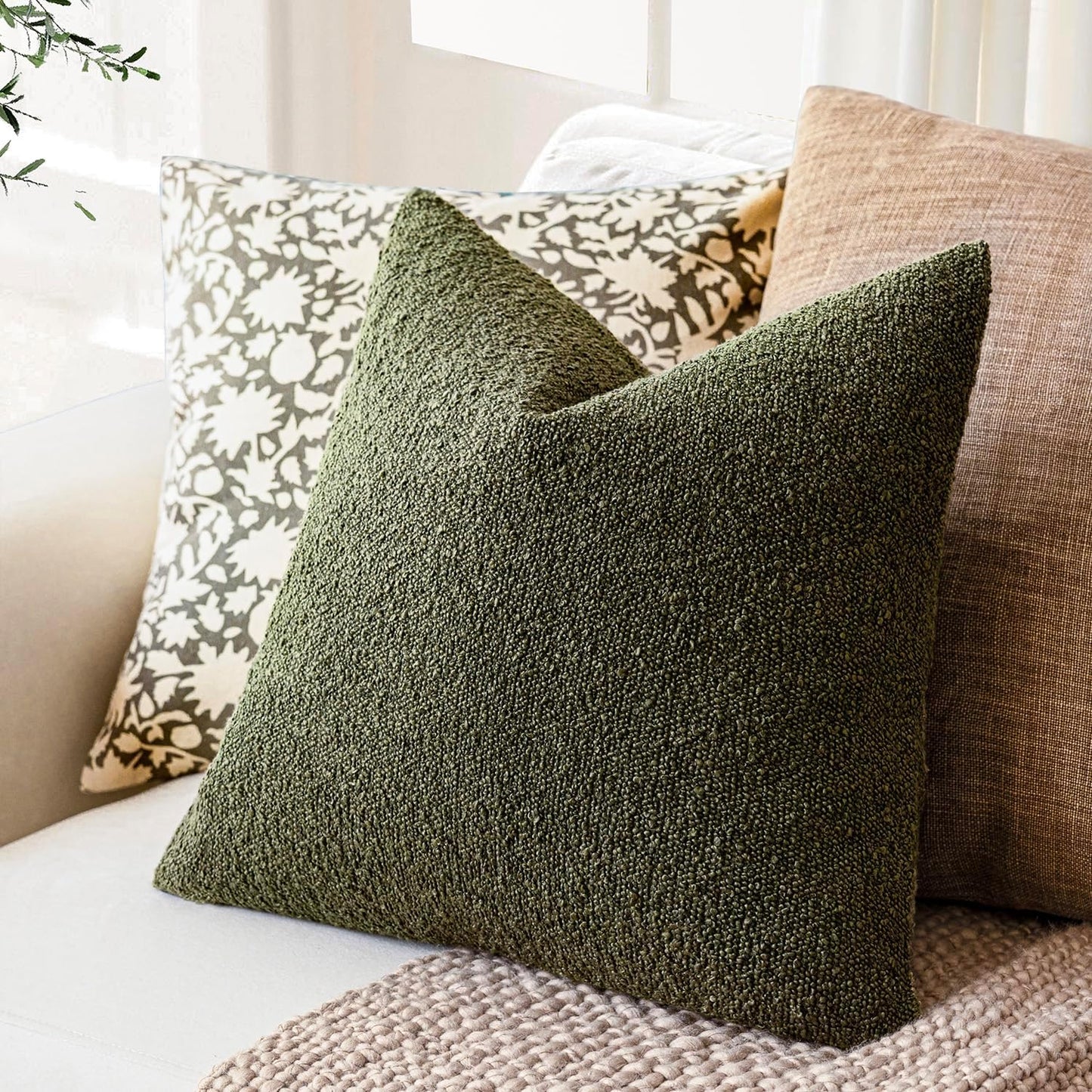 Foindtower Pack of 2, Decorative Textured Boucle Throw Pillow Covers Neutral Accent Solid Pillow Cases Cozy Soft Couch Cushion Case for Chair Sofa Bedroom Living Room Home Decor 22x22 Inch Moss Green