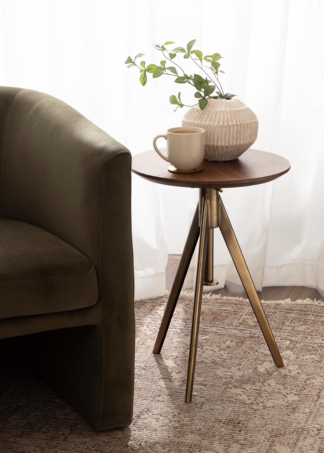 Kate and Laurel Keres Mid-Century Adjustable-Height Round Pedestal Side Table, 16 x 16 x 28, Walnut Brown and Brass, Modern Circle End Table for Use as Indoor Plant Stand or Bedroom Nightstand