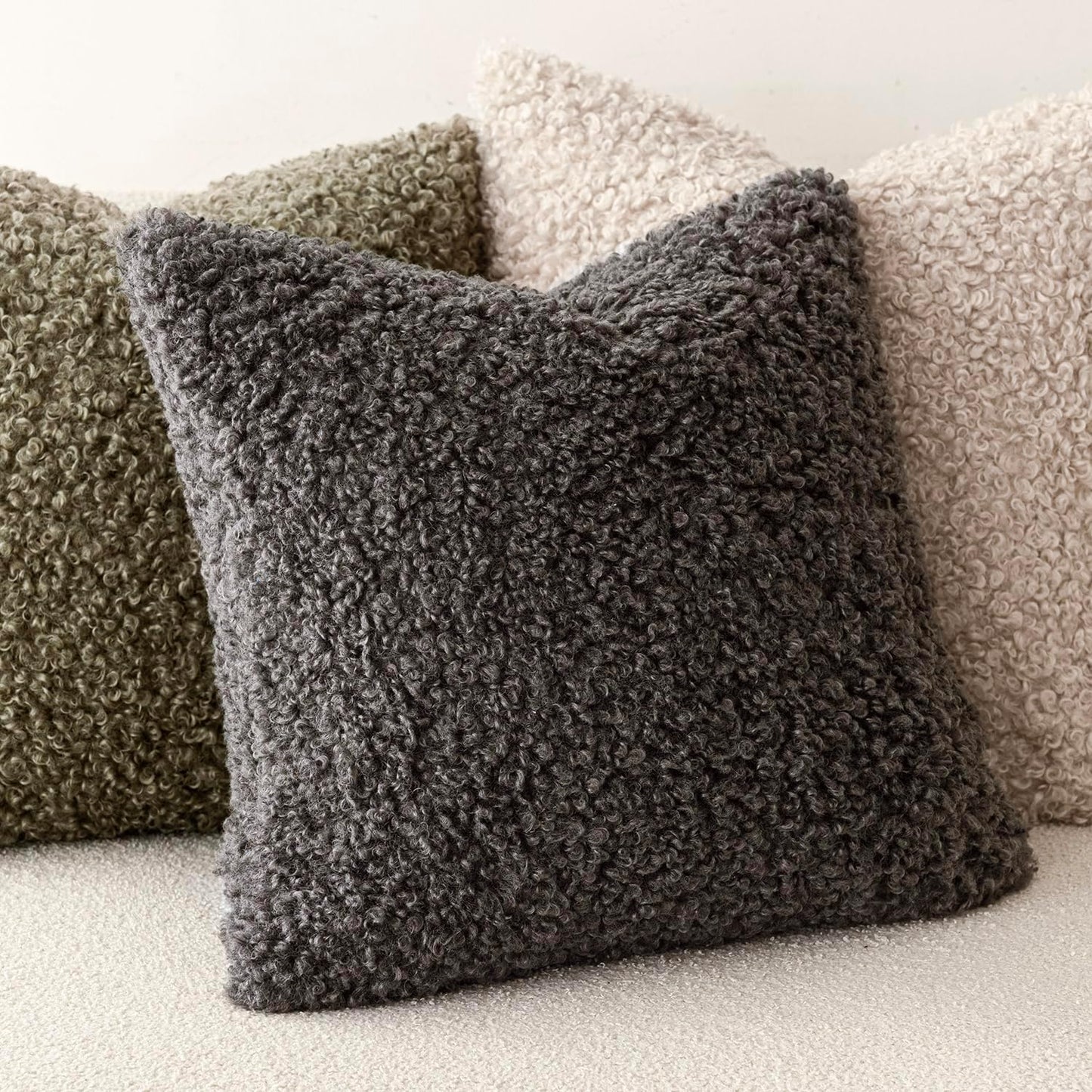 Foindtower 2 Pieces 18x18 Inch Dark Gray, Faux Fur Throw Pillow Cover Accent Sherpa Furry Pillow Covers Fuzzy Soft Pillowcases Cozy Sheepskin Decorative Fleece Cushion Case for Bed Couch Living Room