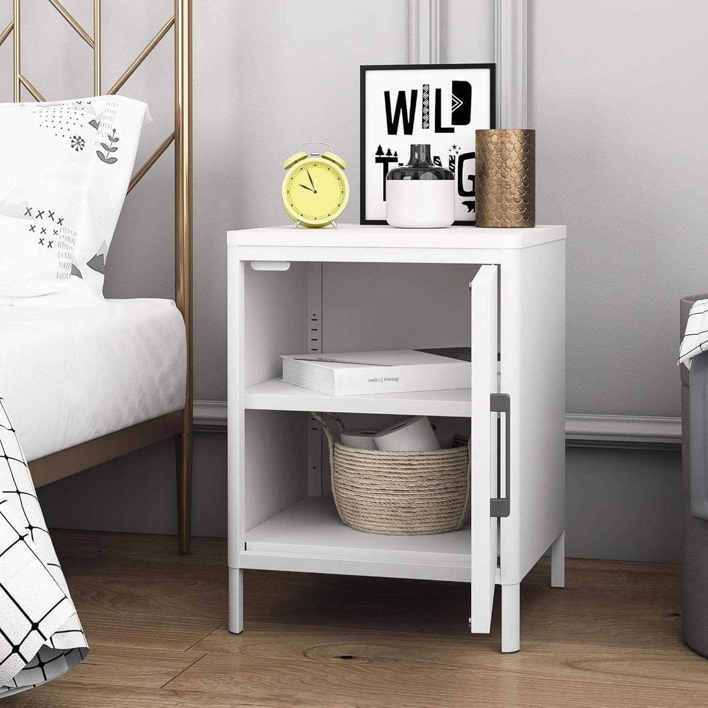 Nightstand with 1 Door, Metal Side Table with Wooden top for Bedroom, Living Room and Dorm 15.75 x 15.67 x 21.26 Inches (1 Door, Cream)