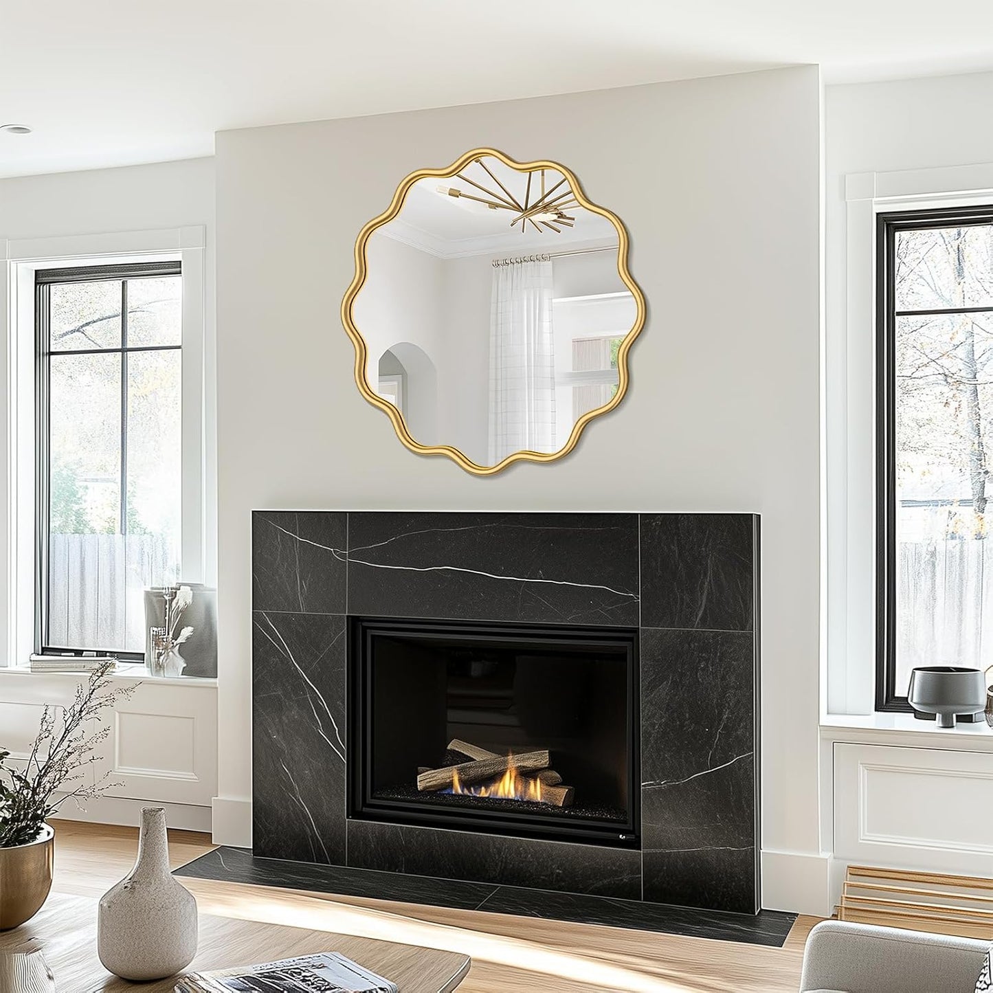 PROHOMEWARE Gold Round Mirror 28 Inch Wavy Bathroom Vanity Mirror Gold Frame Modern Wall Mirror Decorative Wall-Mounte Anti-Rust, Tempered Glass