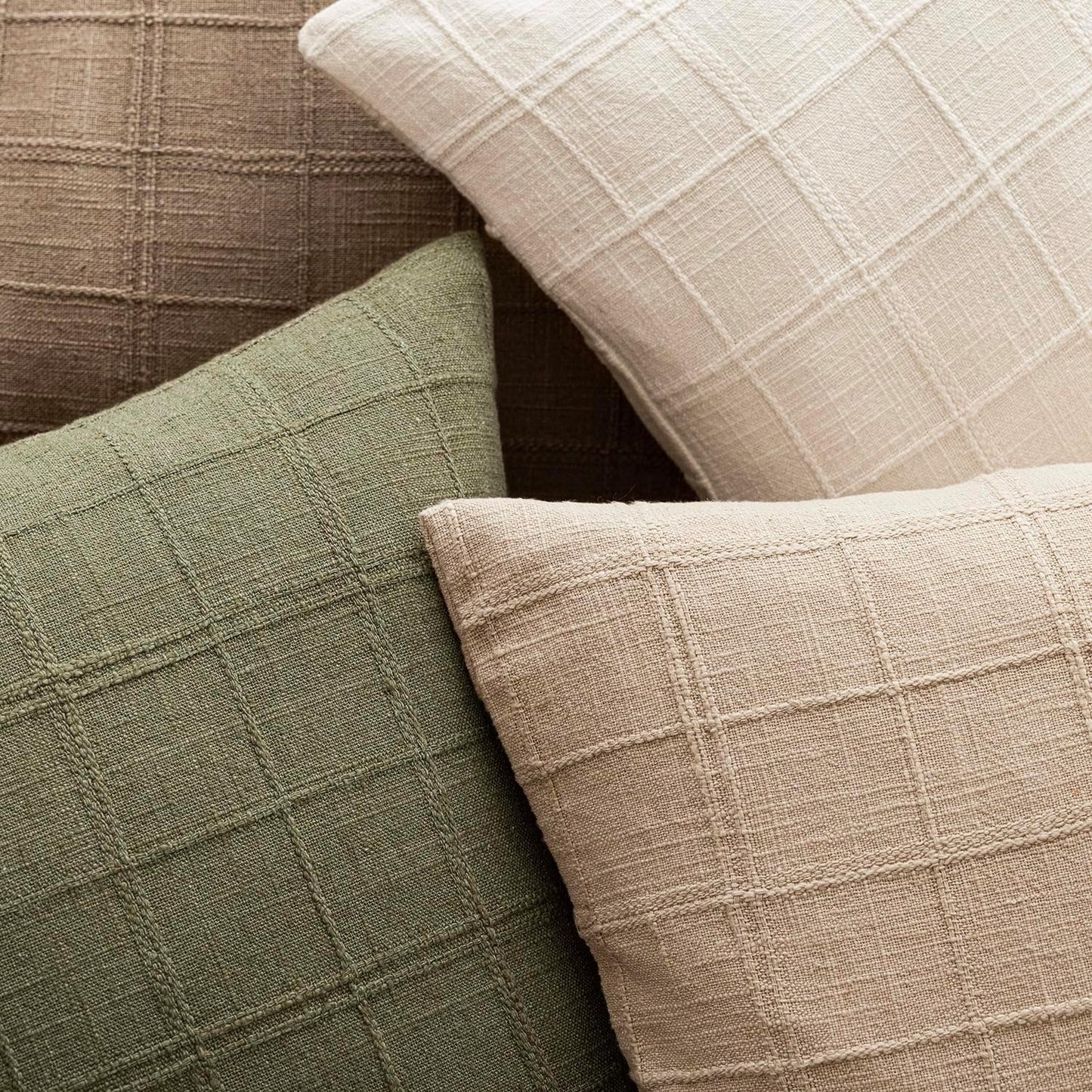 Foindtower Set of 2 Decorative Linen Check Throw Pillow Covers Neutral Farmhouse Lumbar Cushion Covers Modern Boho Home Decor for Sofa Chair Couch Bedroom Living Room Outdoor,12×20 Inch,Sage Green