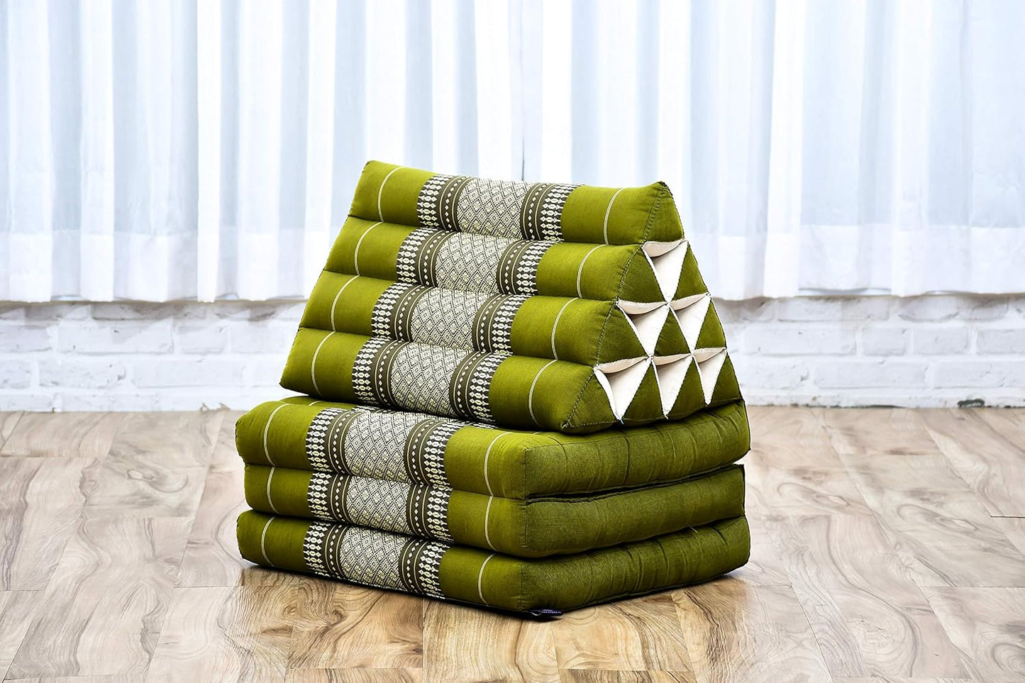 Leewadee - Comfortable Japanese Floor Mattress - Thai Floor Bed with Triangle Cushion - Futon Mattress - Thai Massage Mat, 67 x 21 inches, Green, Kapok Filling