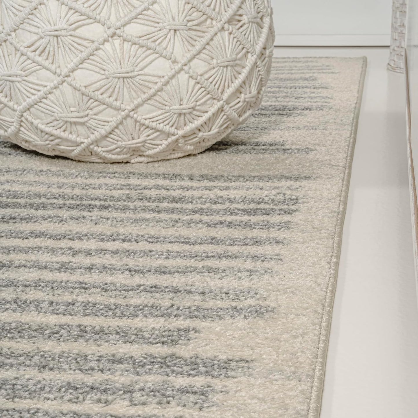 JONATHAN Y Khalil Modern Berber Stripe Cream/Gray Indoor Area Rug, 5x8, Contemporary, Bohemian, Easy-Cleaning for Living Room, Bedroom, Kitchen, Pet Friendly, Non-Shedding (MOH207C-5)
