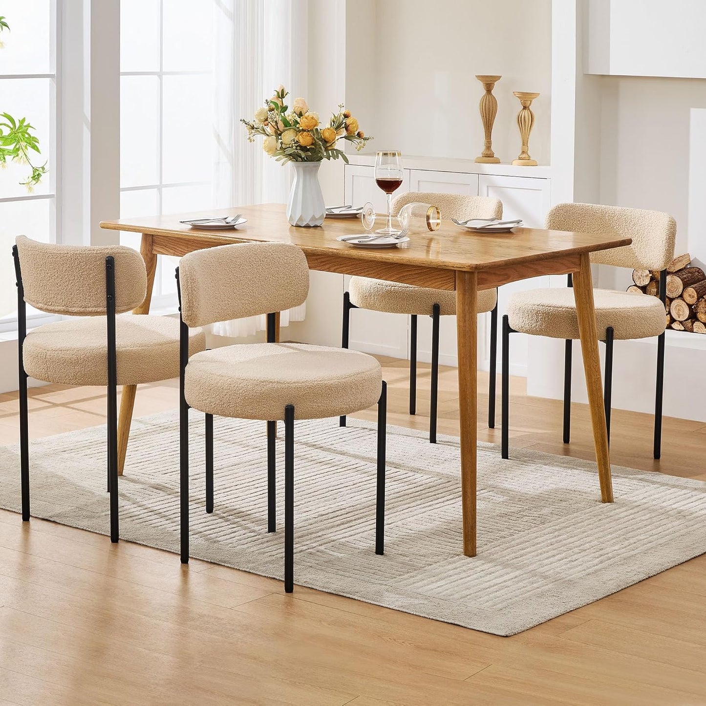 Dining Chairs Set of 4, Beige Boucle Dining Chair, Curved Backrest Upholstered Dining Room Chairs with Black Metal Legs, Mid Century Modern Dining Chairs for Kitchen, Living Room, Beige