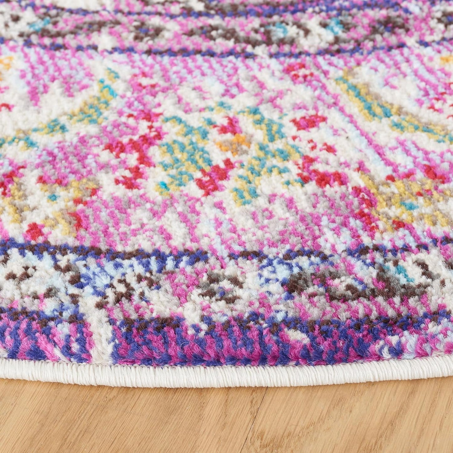 SAFAVIEH Monaco Collection Area Rug - 5' Round, Violet & Light Blue, Boho Chic Medallion Distressed Design, Non-Shedding & Easy Care, Ideal for High Traffic Areas in Living Room, Bedroom (MNC243L)