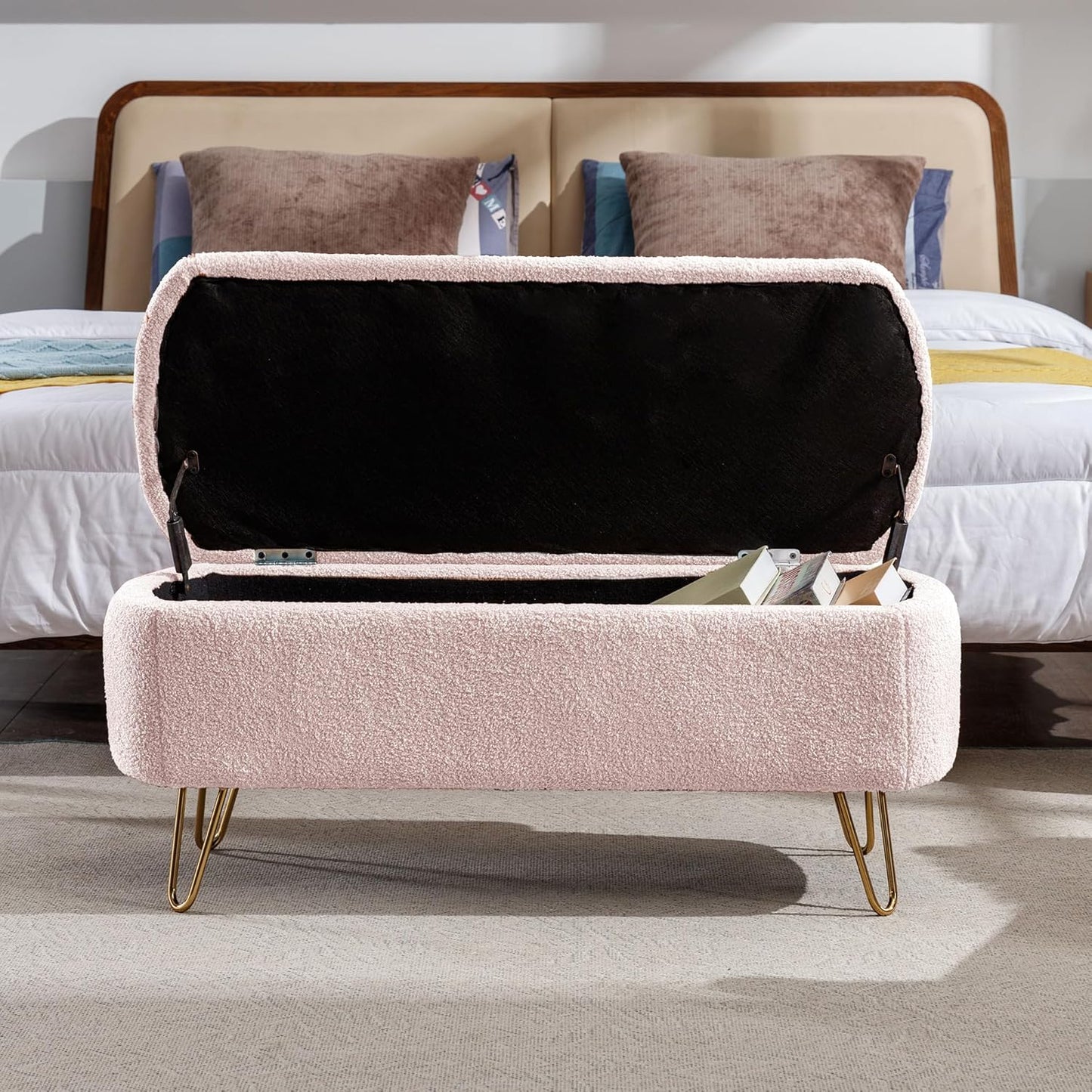 Storage Ottoman for End of Bed with Gold Metal Legs,Modern Faux Fur Entryway Bench Upholstered Padded,for Living Room Bedroom Pink
