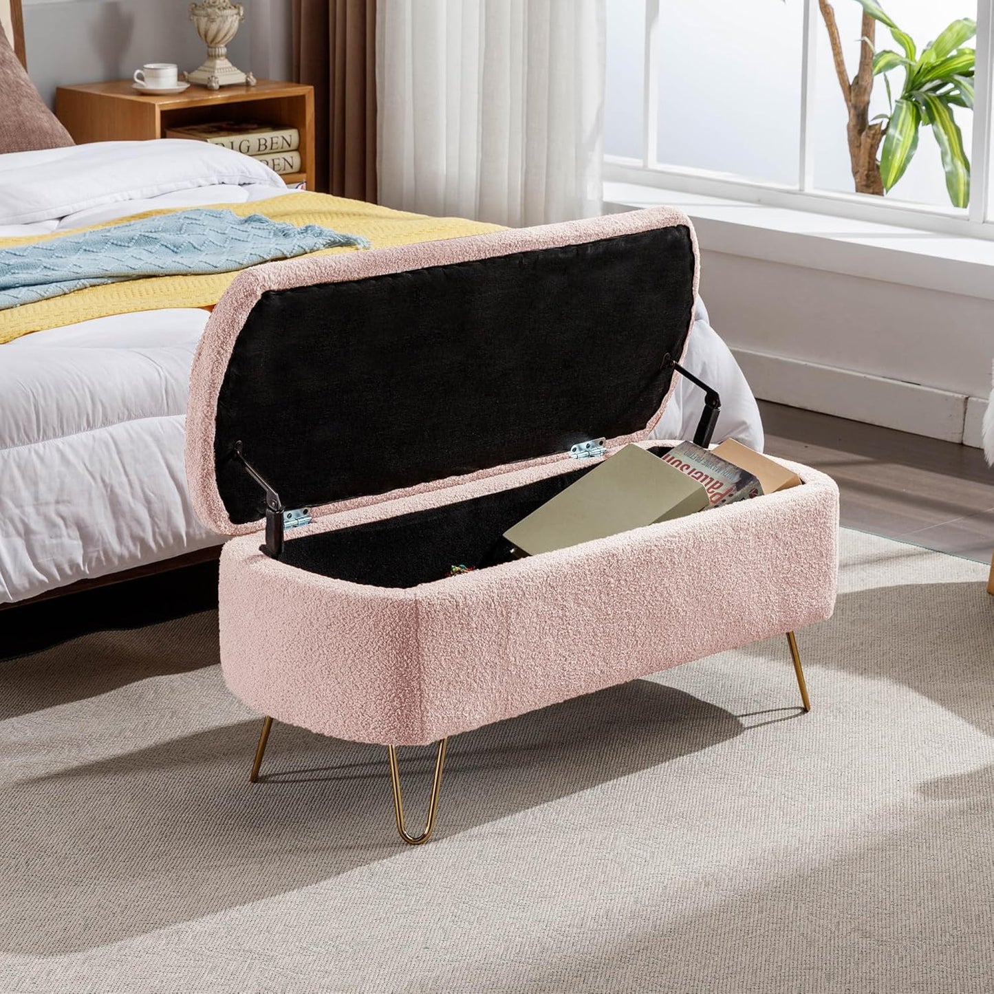 Storage Ottoman for End of Bed with Gold Metal Legs,Modern Faux Fur Entryway Bench Upholstered Padded,for Living Room Bedroom Pink