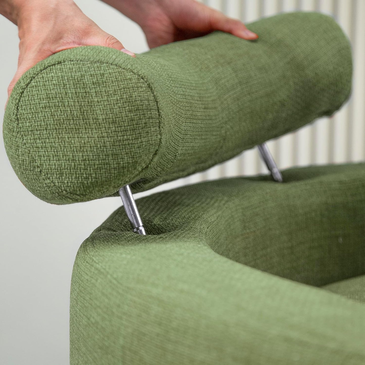 51.2'' Oversized Barrel Armchair with Storage Ottoman，Round Single Reading Upholstered Chairs,Recliner Sofa Chaise with 4 Movable Pillows for Living Room(Green+Linen)