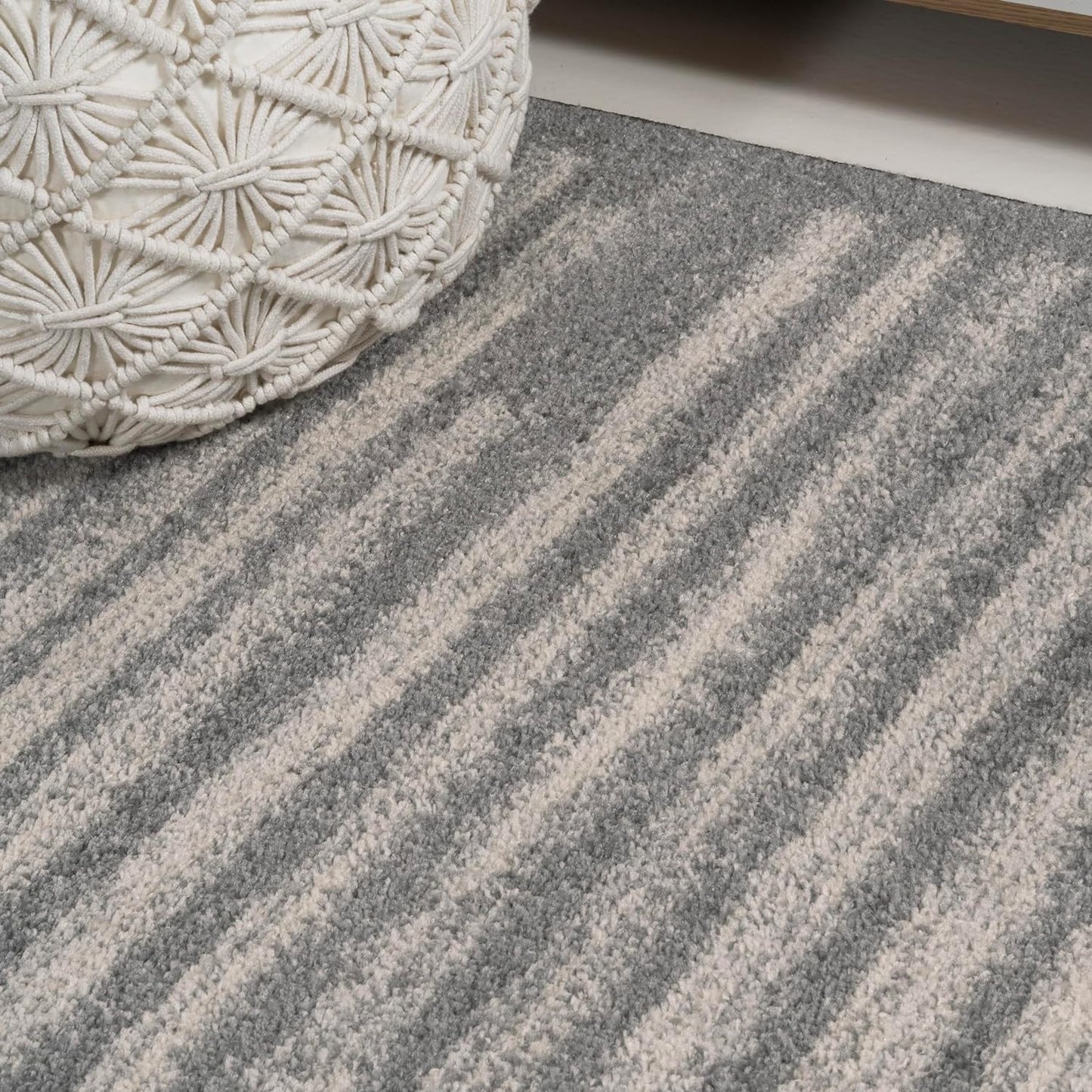 JONATHAN Y Khalil Modern Berber Stripe Gray/Cream Indoor Area Rug, 8x10, Contemporary, Bohemian, Easy-Cleaning for Living Room, Bedroom, Kitchen, Pet Friendly, Non-Shedding (MOH207G-8)