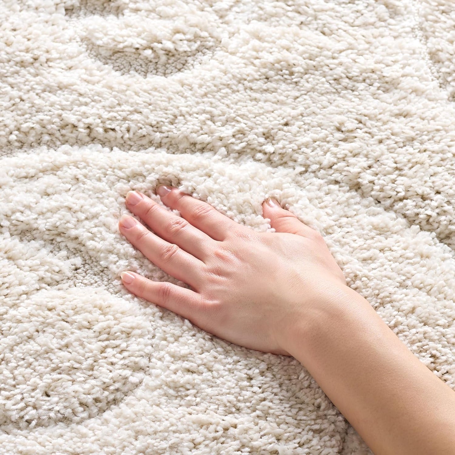 SAFAVIEH Florida Shag Collection Area Rug - 8'6" x 12', Creme & Creme, Scroll Design, Non-Shedding & Easy Care, 1.2-inch Thick Ideal for High Traffic Areas in Living Room, Bedroom (SG455-1111)